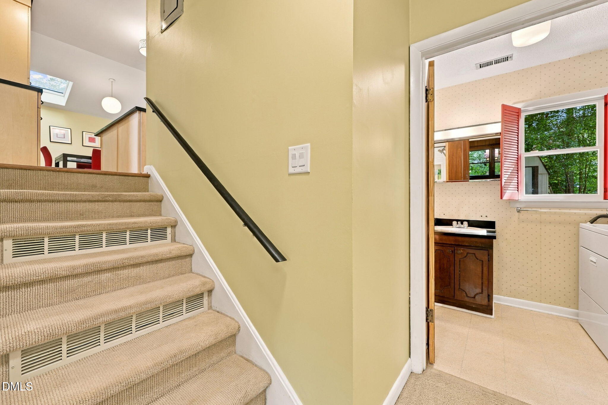 1904 Overland Drive Property Photo 21
