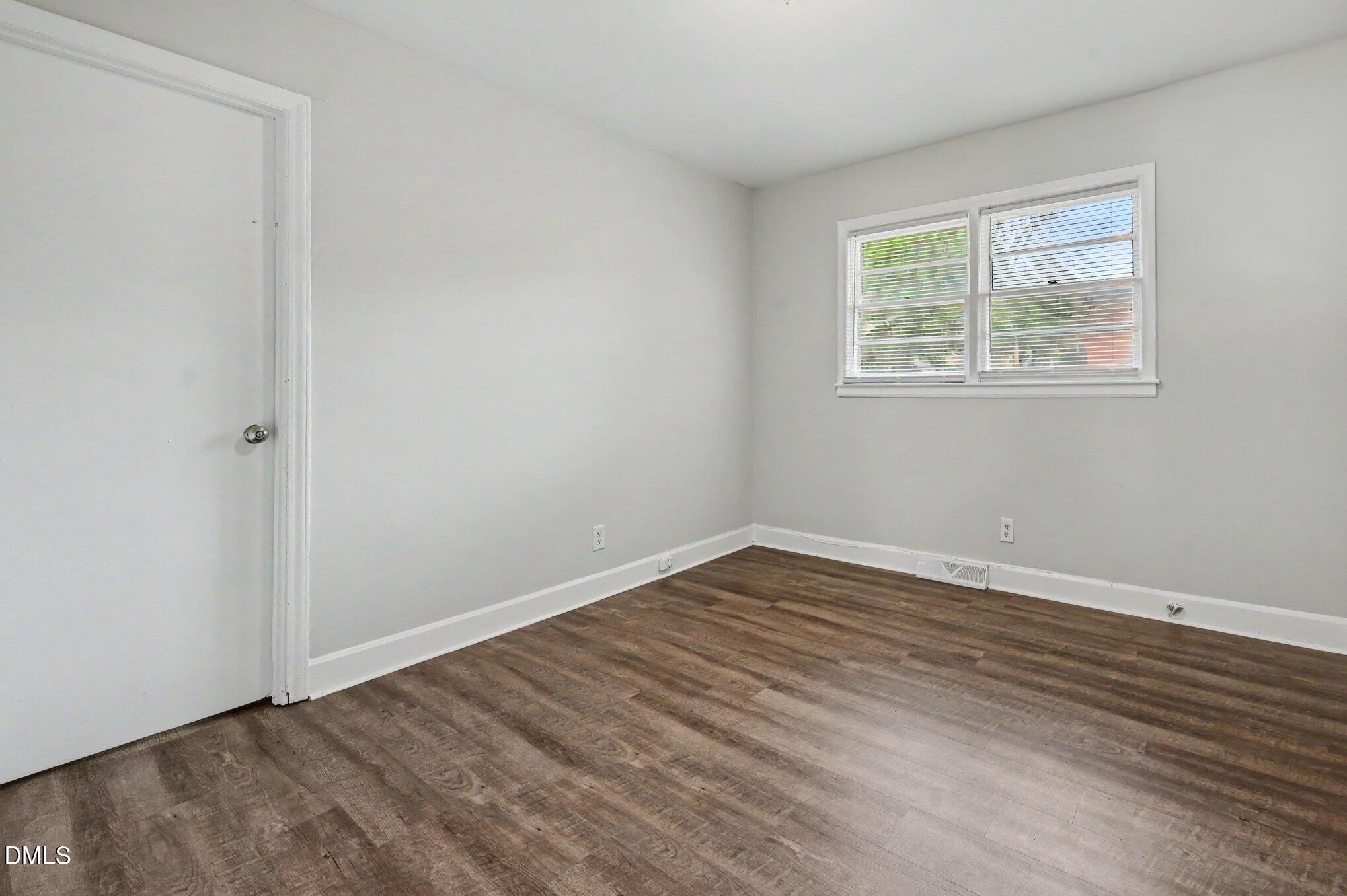 2526 Hyde Street Property Photo 14