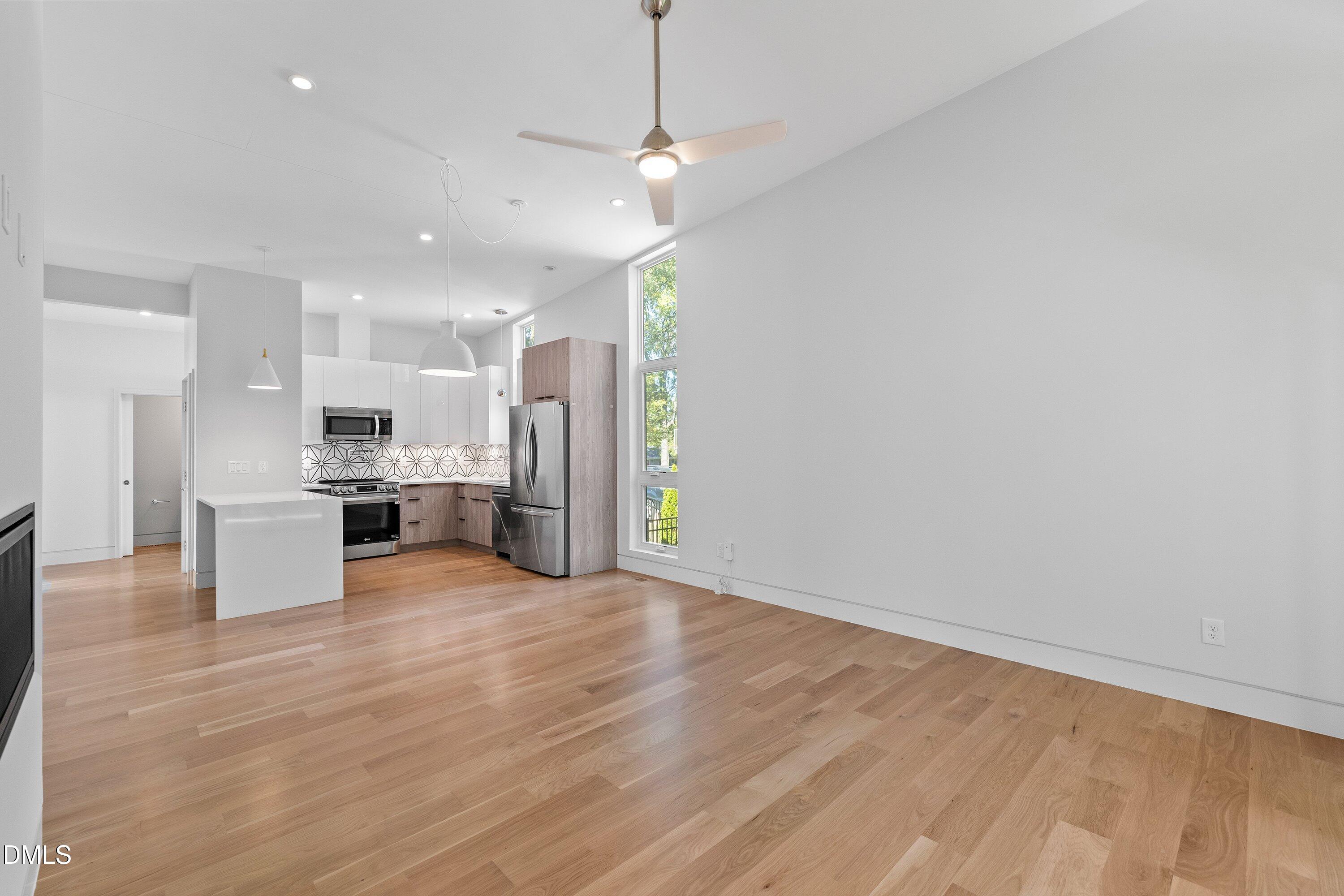 705 Lindley Drive Property Photo 23