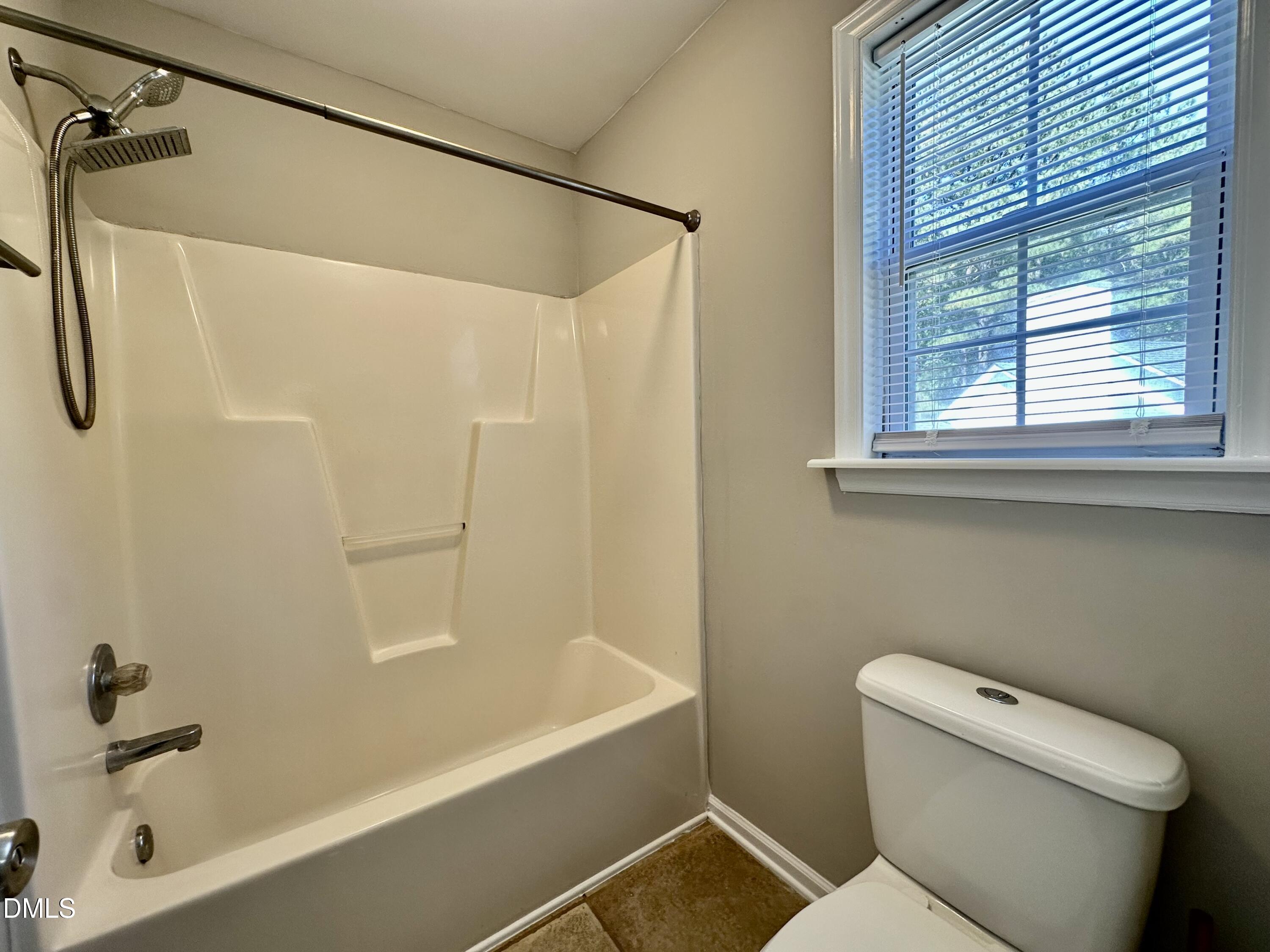1008 Henchman Court Property Photo 14