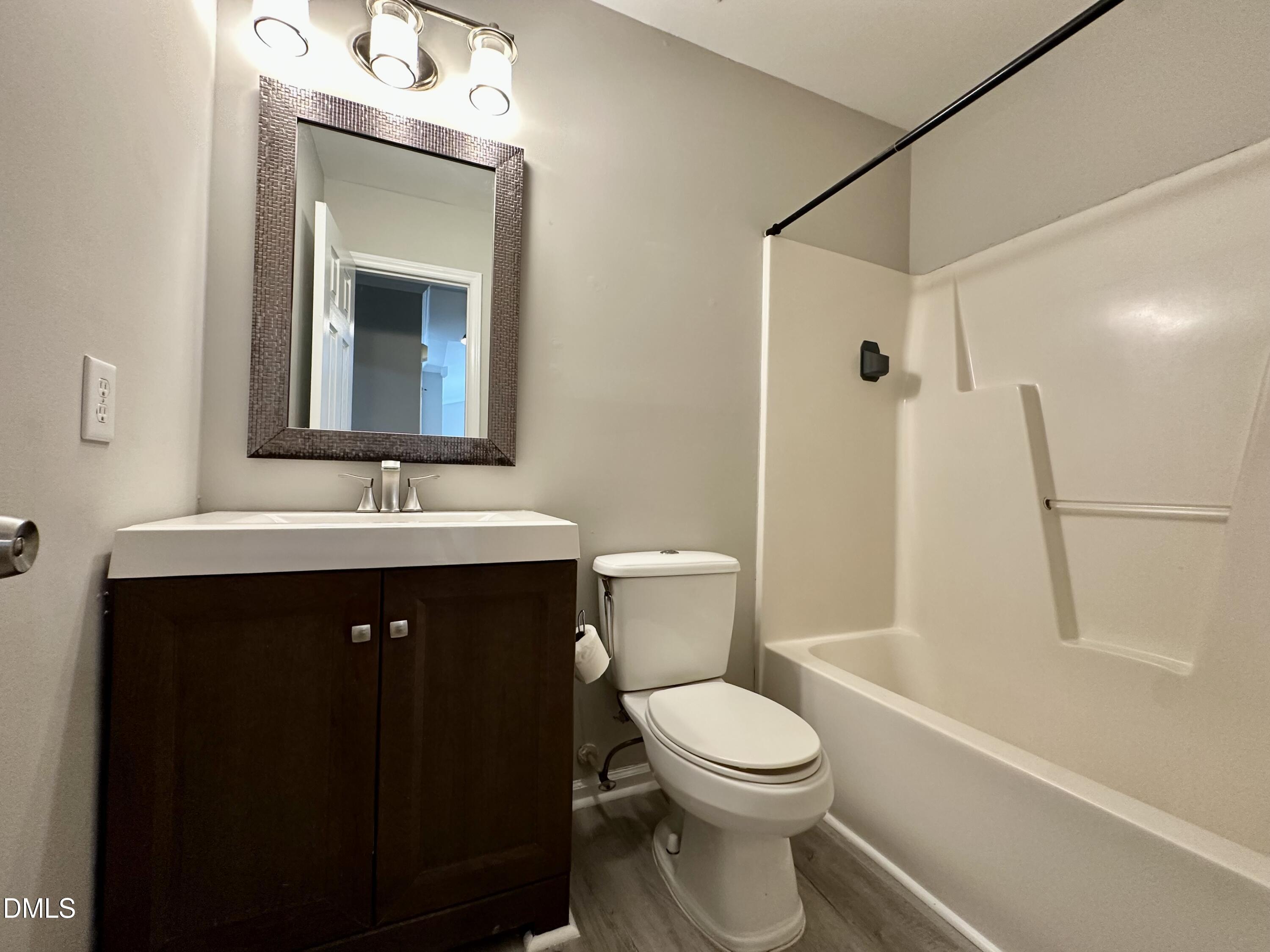 1008 Henchman Court Property Photo 19