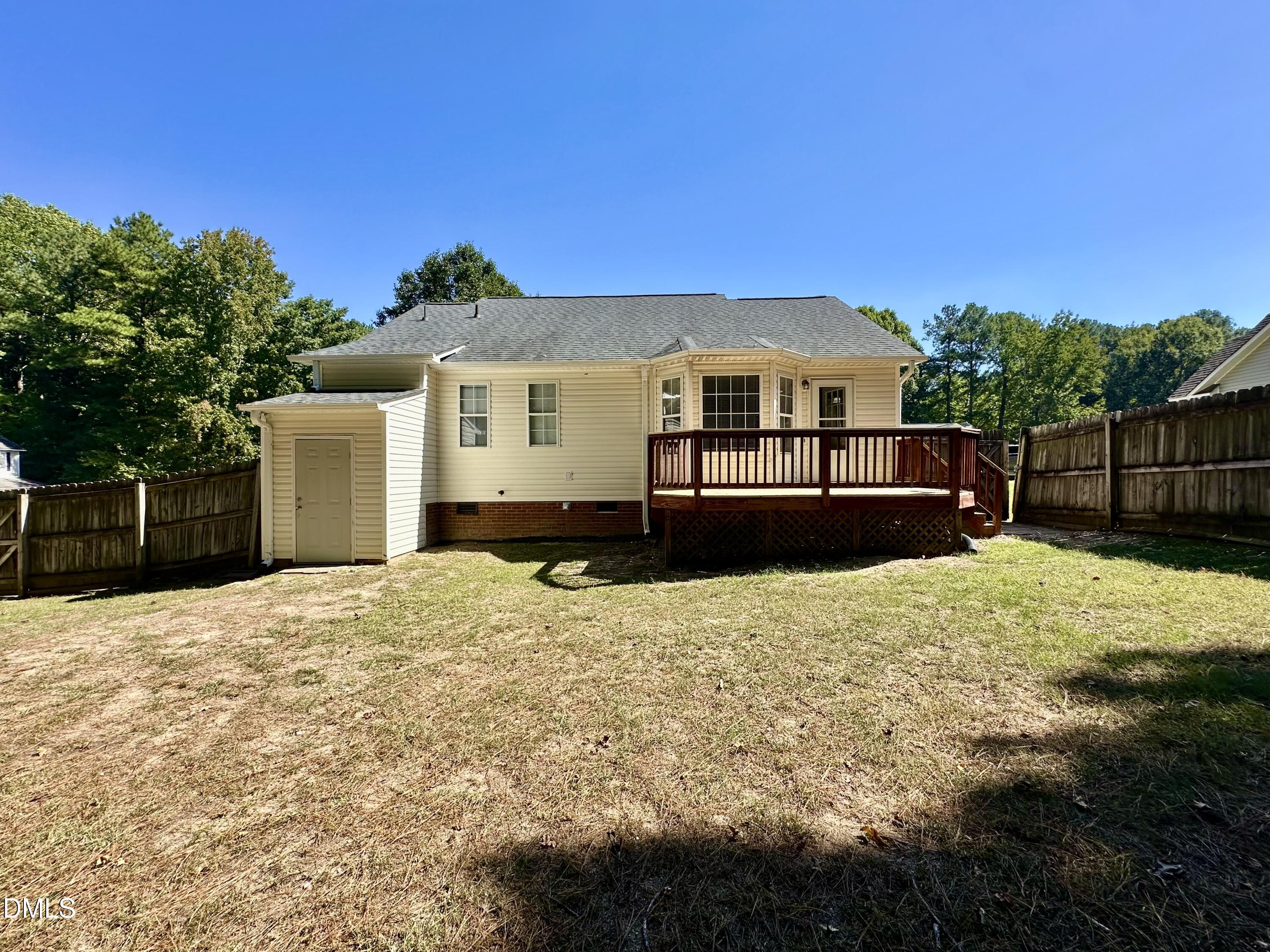 1008 Henchman Court Property Photo 22