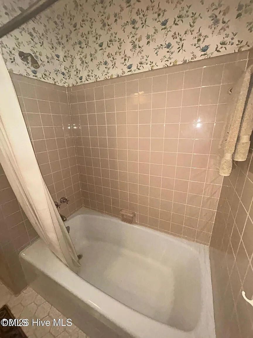 1201 Peachtree Road Nw Property Photo 26