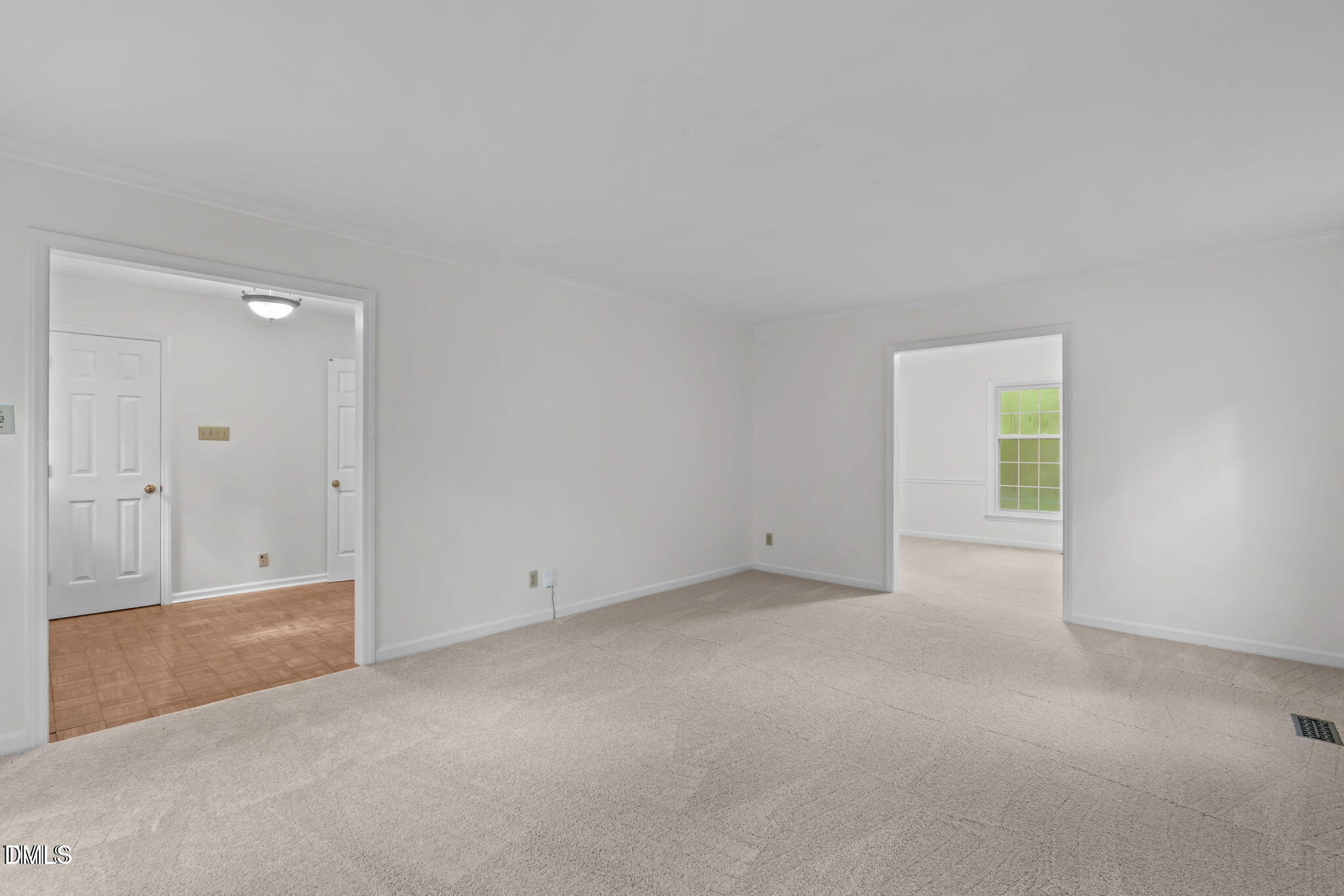 5313 Falkirk Drive Property Photo 4