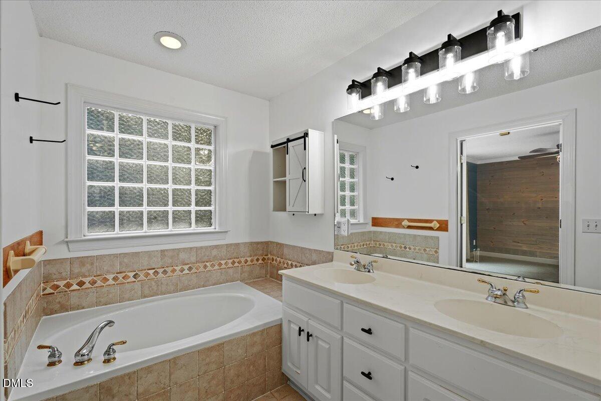 137 Redbud Drive Property Photo 17