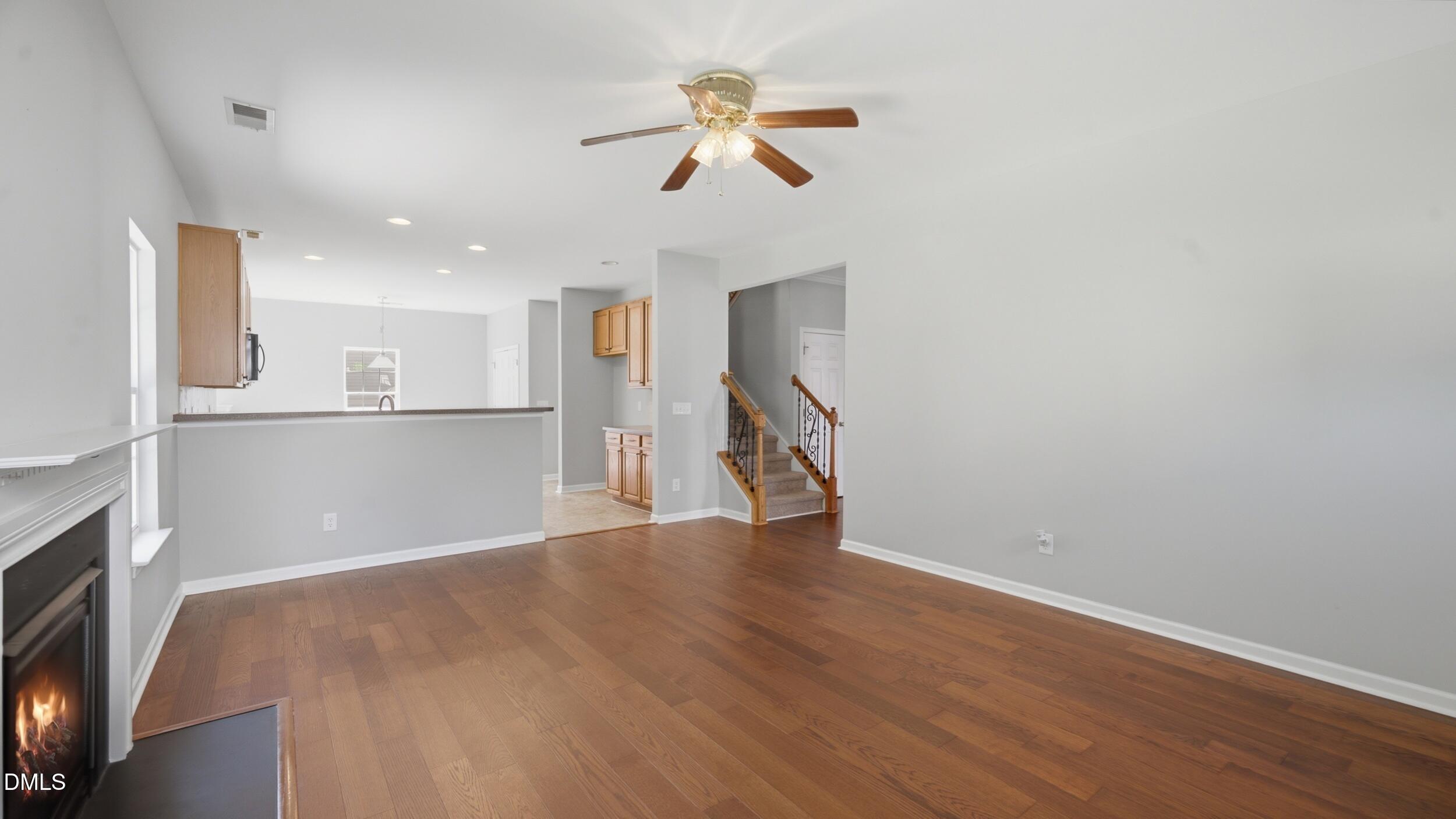2016 Heron Pointe Drive Property Photo 10