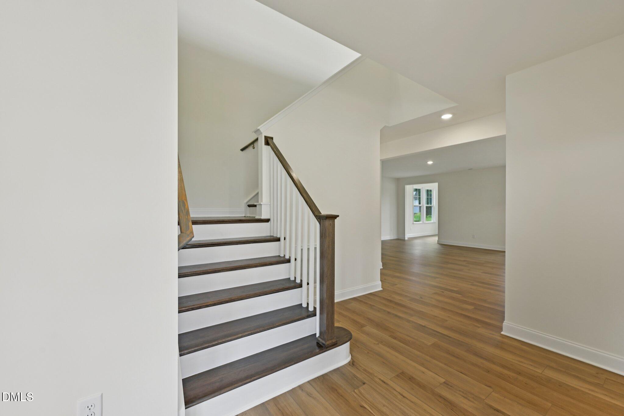 335 Juniper Br Trail Property Photo 1