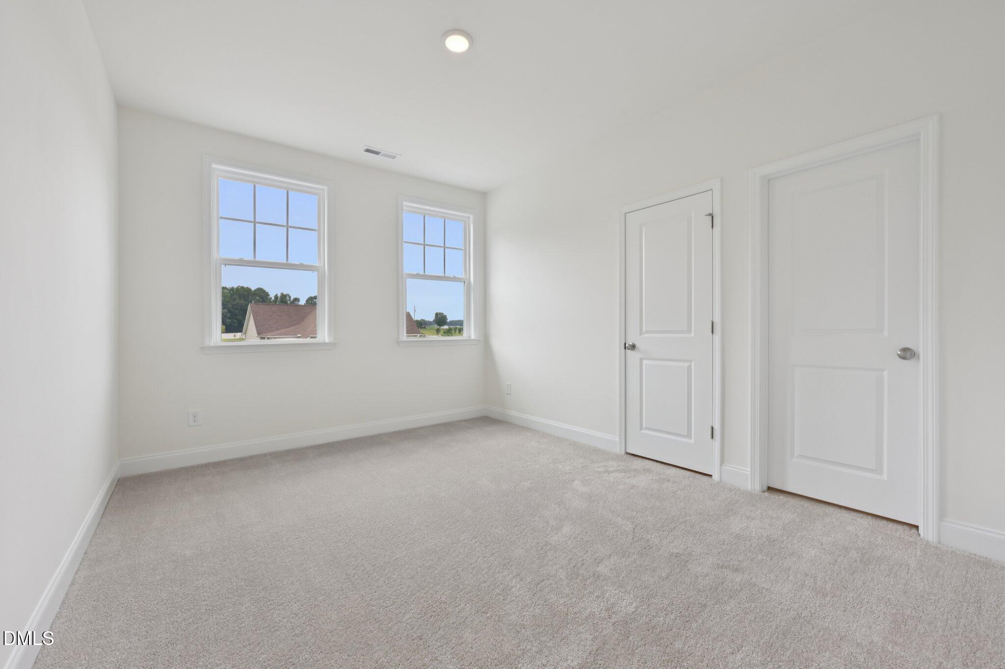 335 Juniper Br Trail Property Photo 14