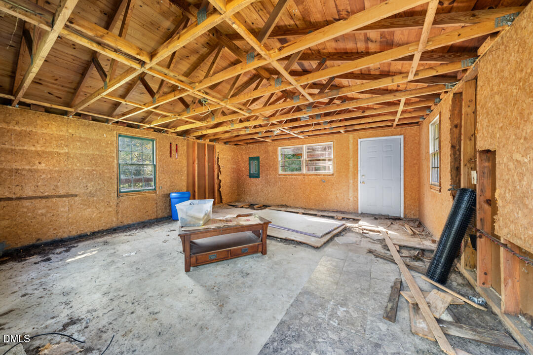 112 Crestview Drive Property Photo 27