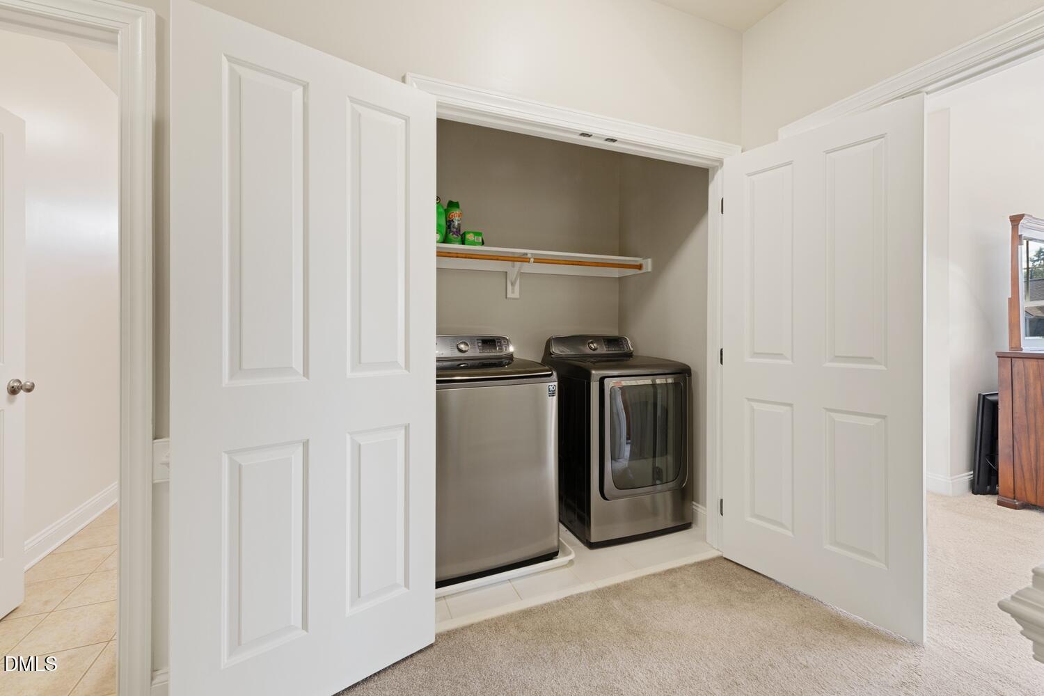 905 Hosta Valley Court Property Photo 38