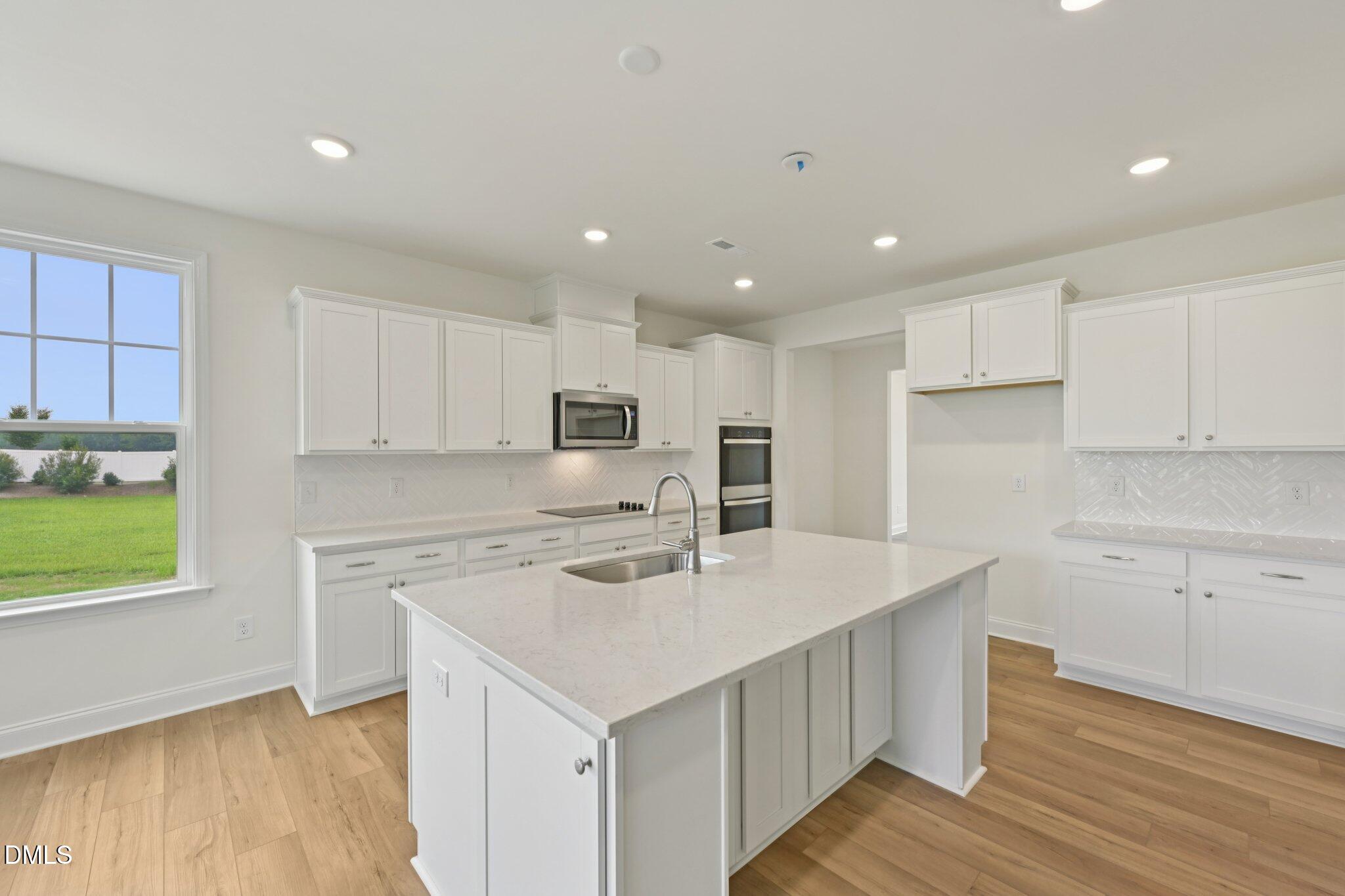 67 Ophelia Drive Property Photo 4