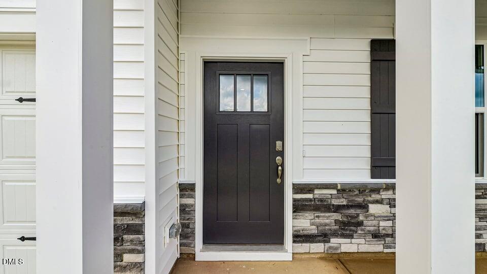504 Shorthorn Drive Property Photo 2
