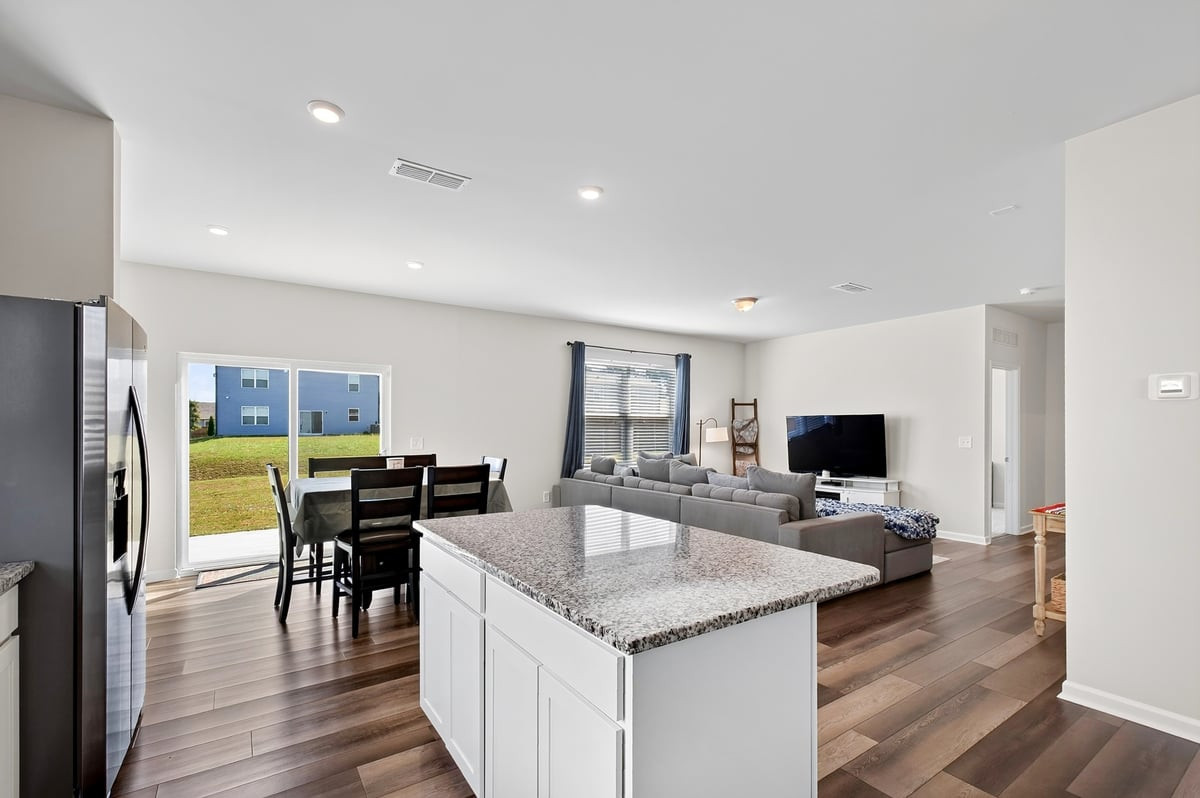 1520 Crested Iris Street Property Photo 16