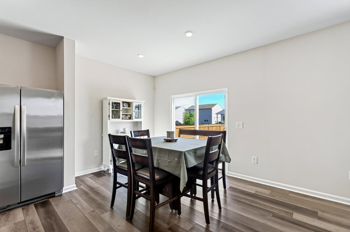 1520 Crested Iris Street Property Photo 18