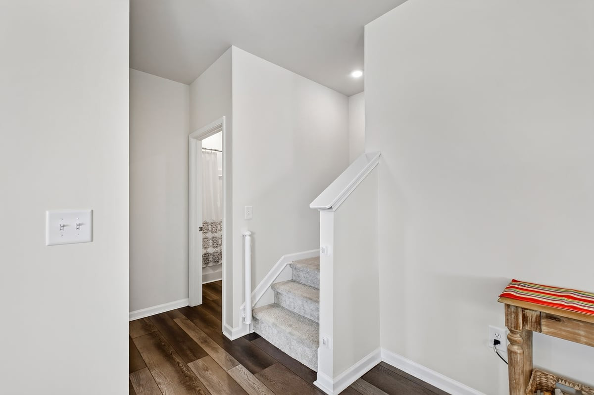 1520 Crested Iris Street Property Photo 23