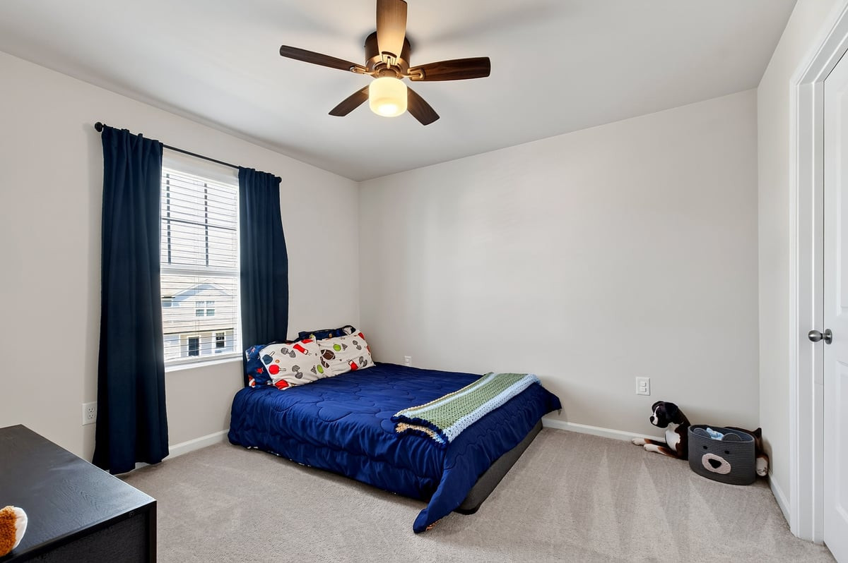 1520 Crested Iris Street Property Photo 35