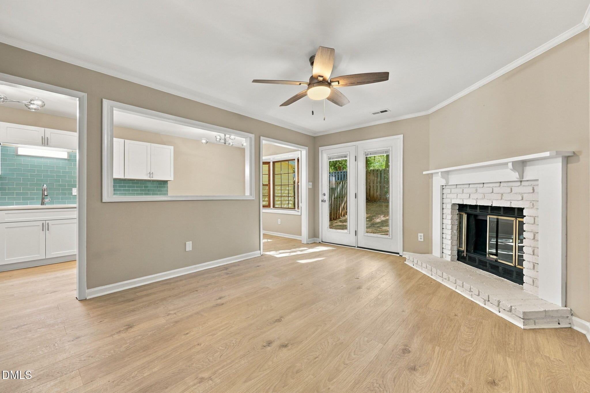 141 Village Green Trail Property Photo 14
