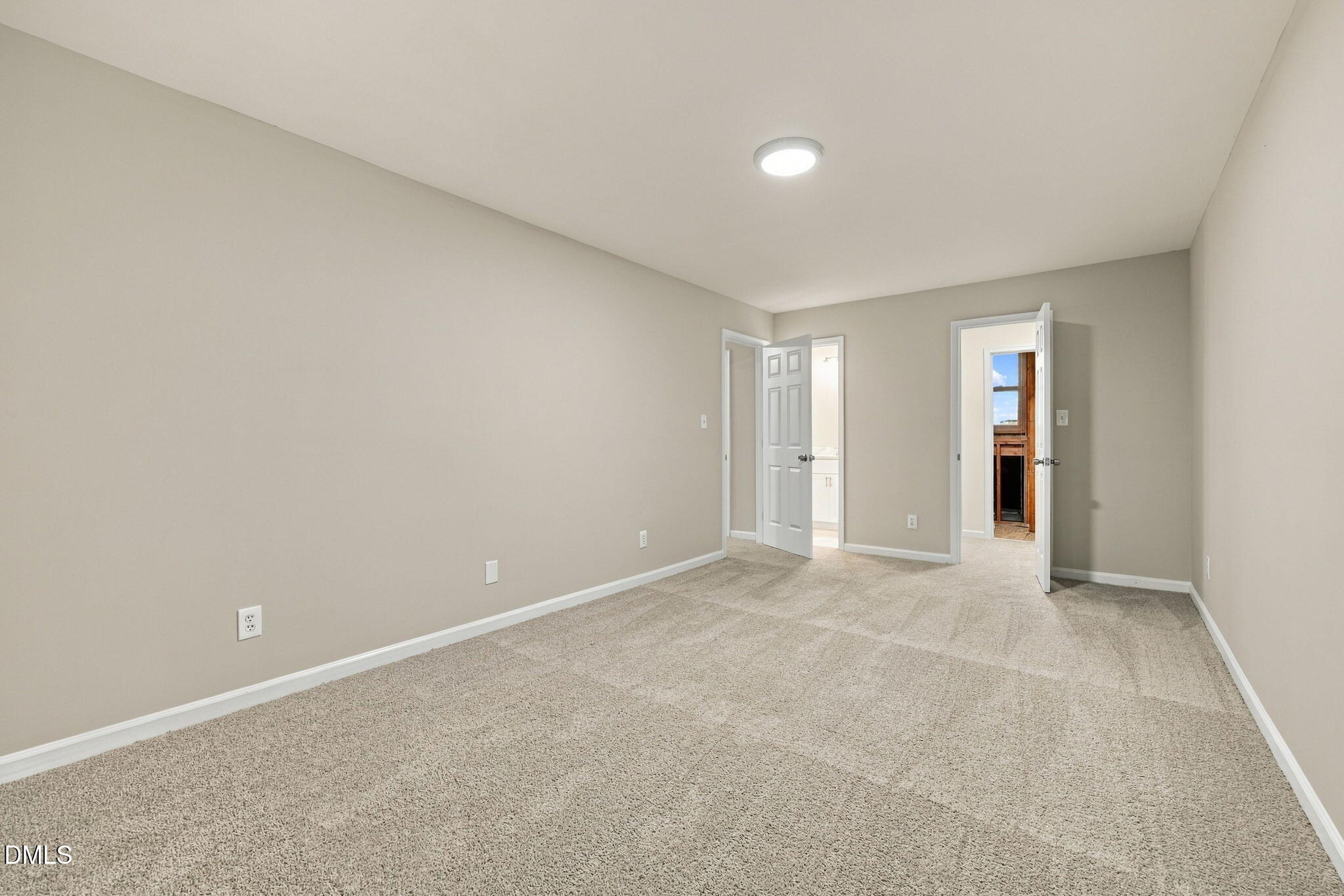 141 Village Green Trail Property Photo 25
