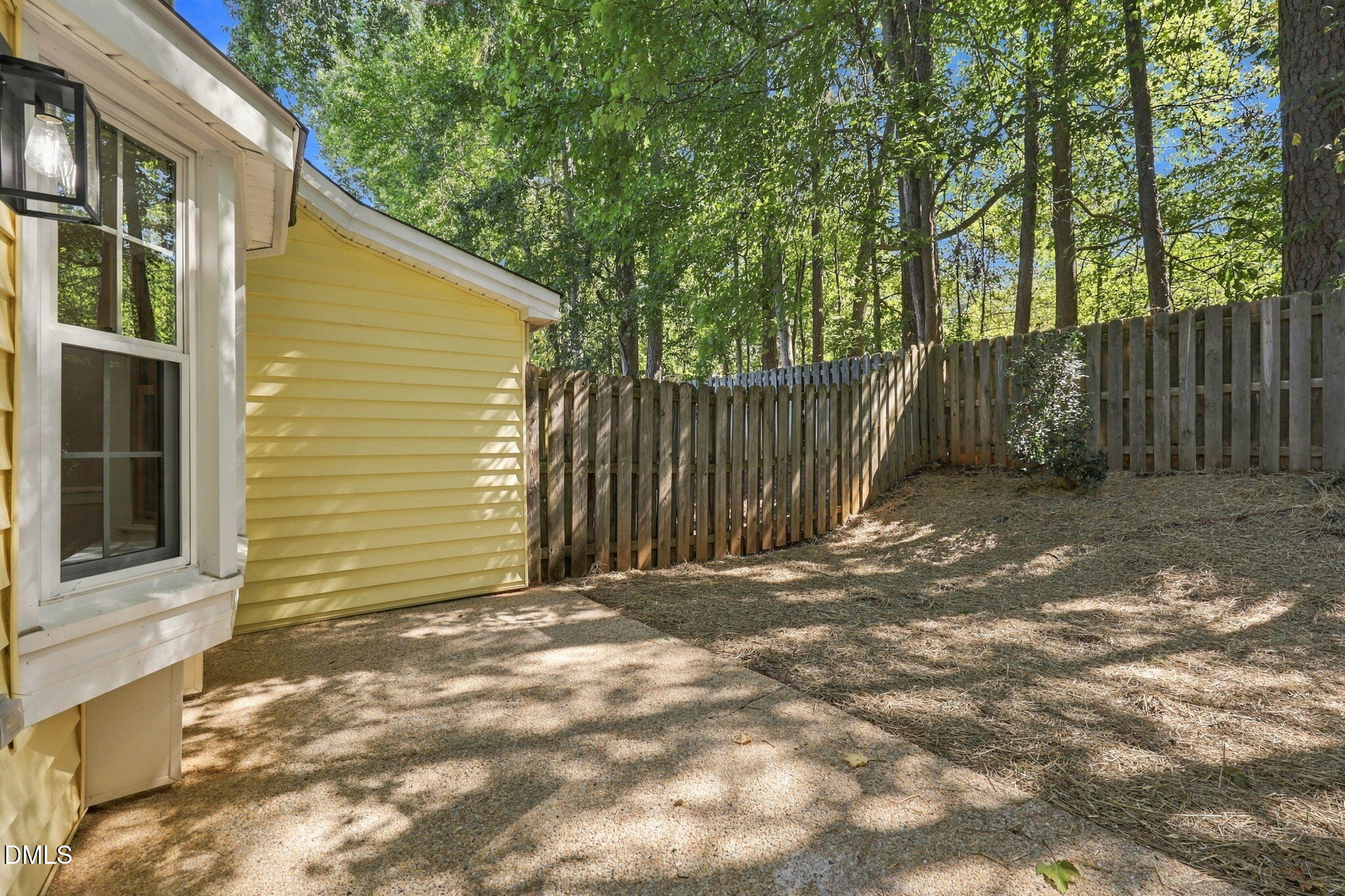 141 Village Green Trail Property Photo 37