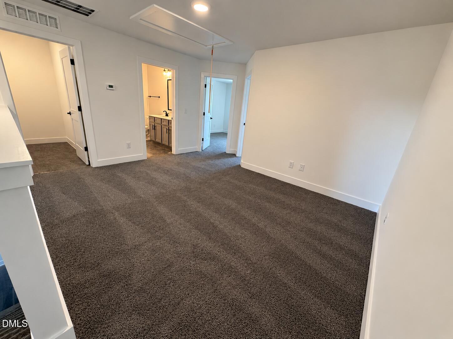 2008 Tharrington Way Property Photo 10