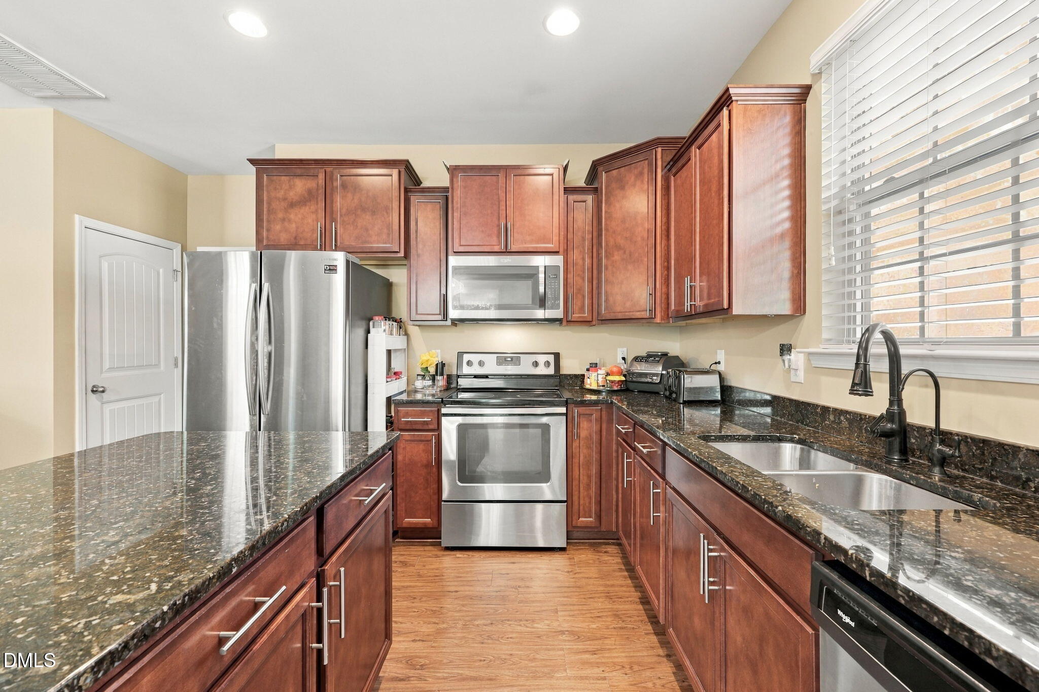 103 Sugarbush Court Property Photo 23