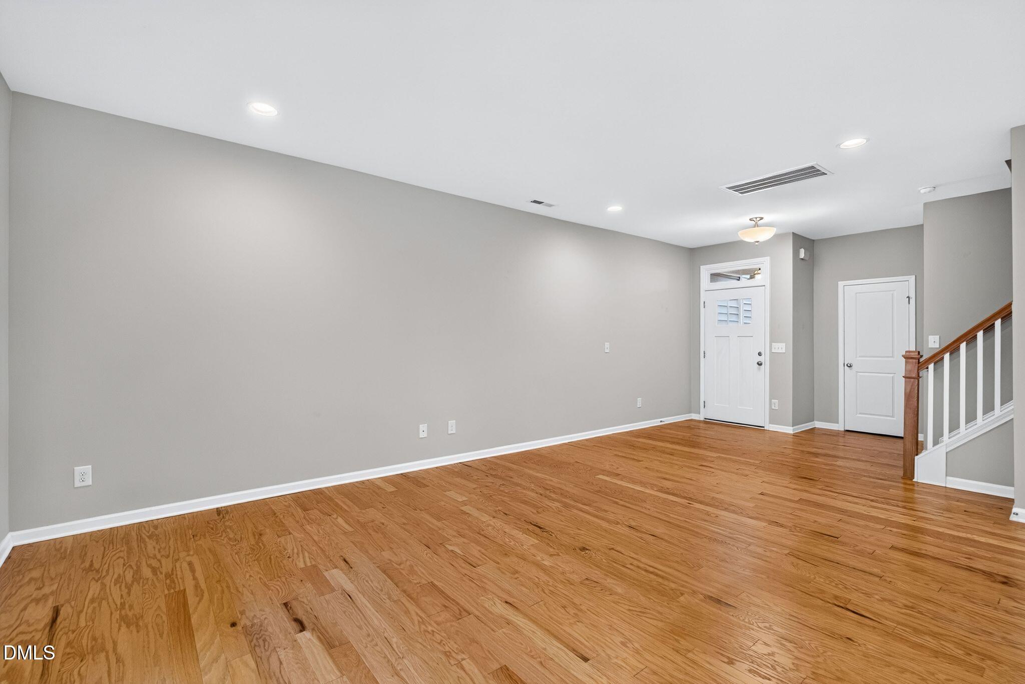 207 Zante Currant Road Property Photo 3
