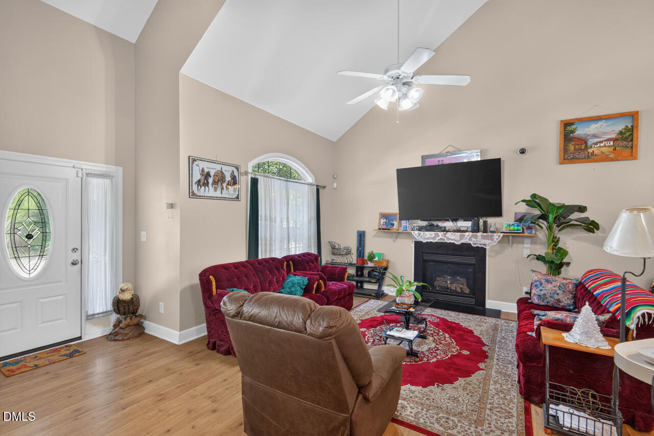 6813 Barbee Road Property Photo 12