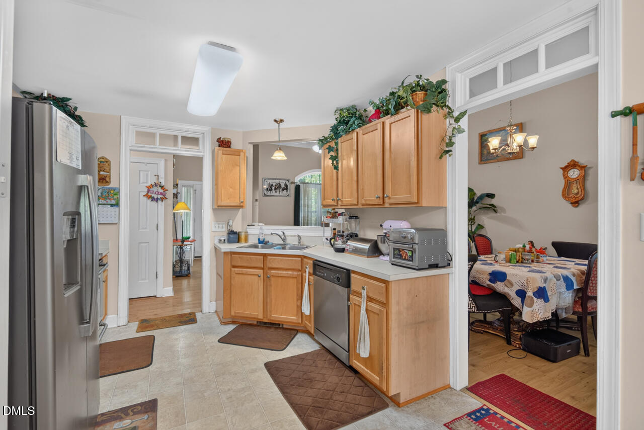 6813 Barbee Road Property Photo 16