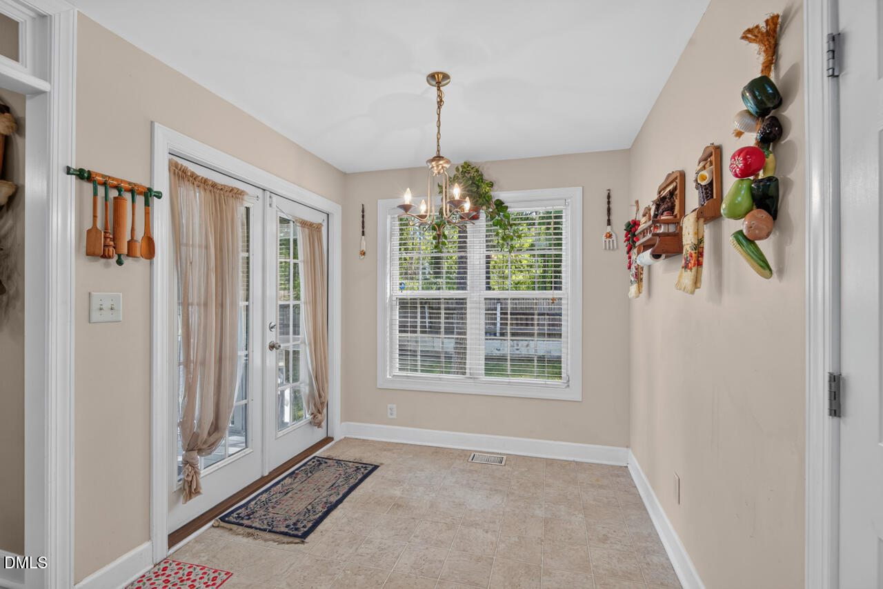 6813 Barbee Road Property Photo 17