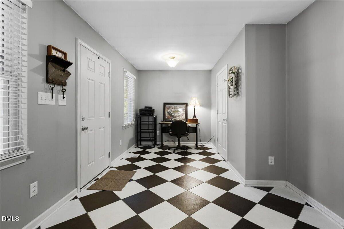 111 Oak Ridge Drive Property Photo 15
