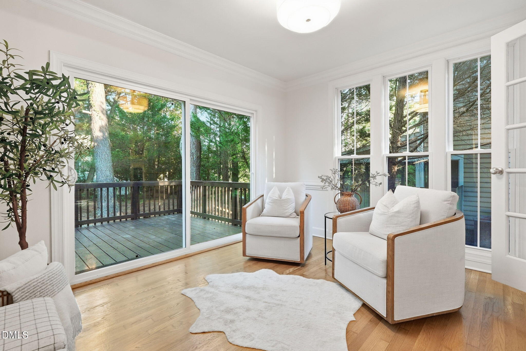 1825 Thorpshire Drive Property Photo 16