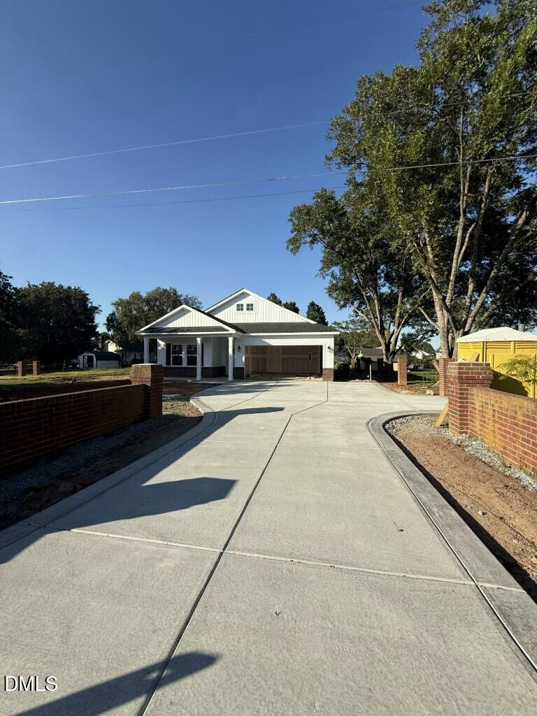 11480 Rockside Road Property Photo 5