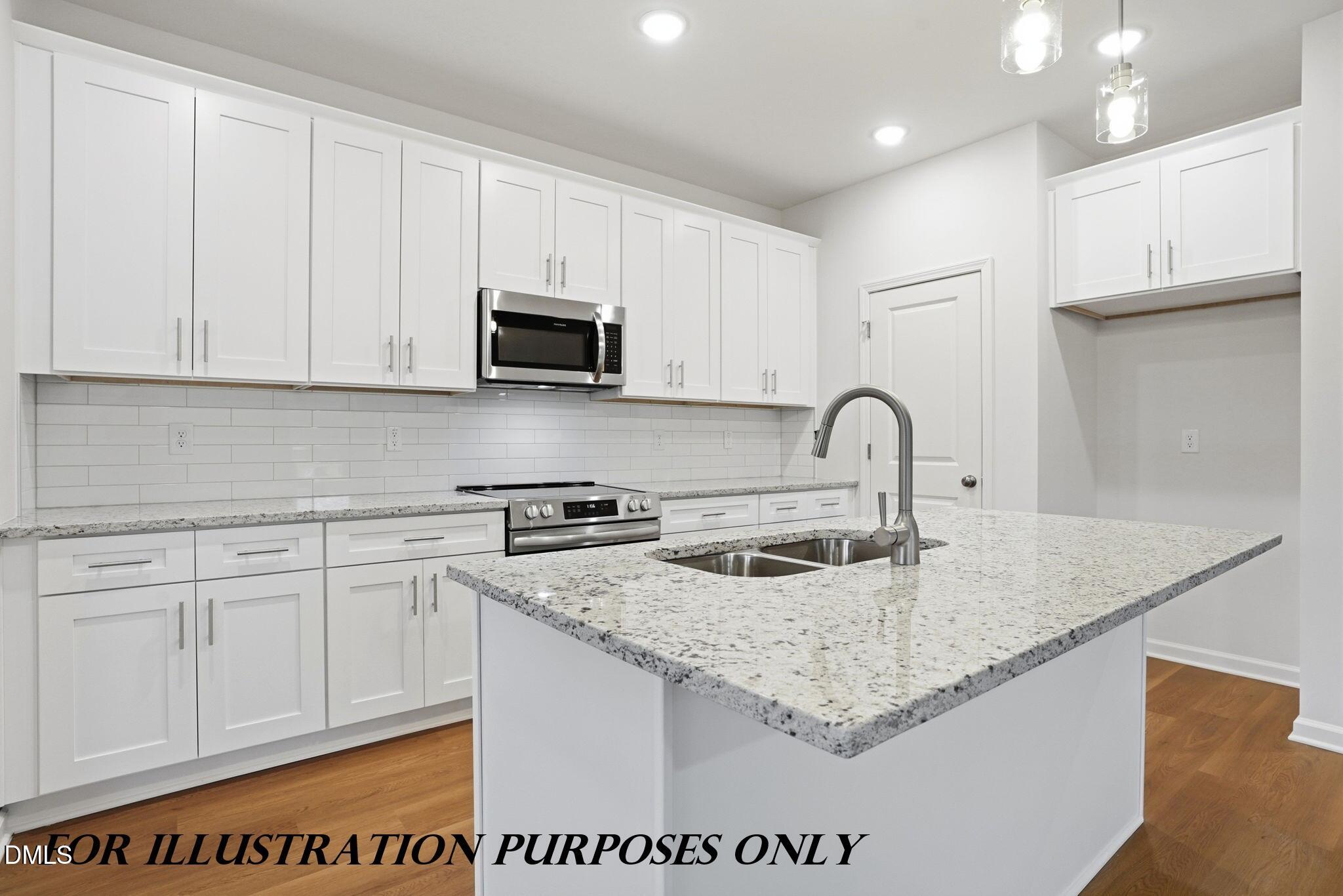 11480 Rockside Road Property Photo 9