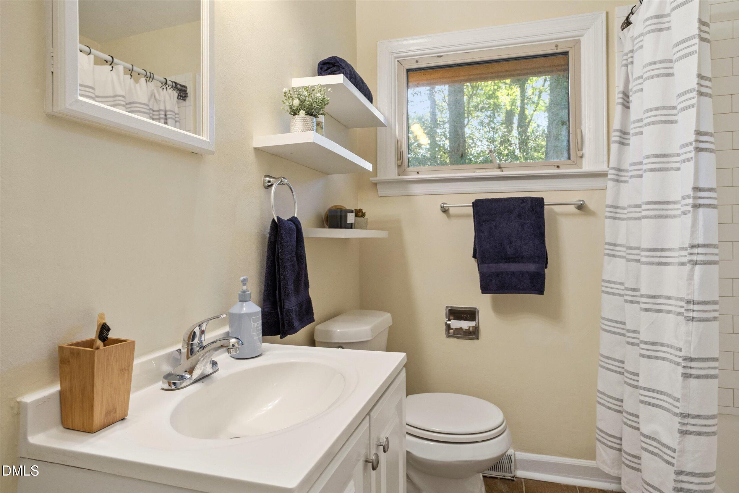804 E Ellerbee Street Property Photo 20