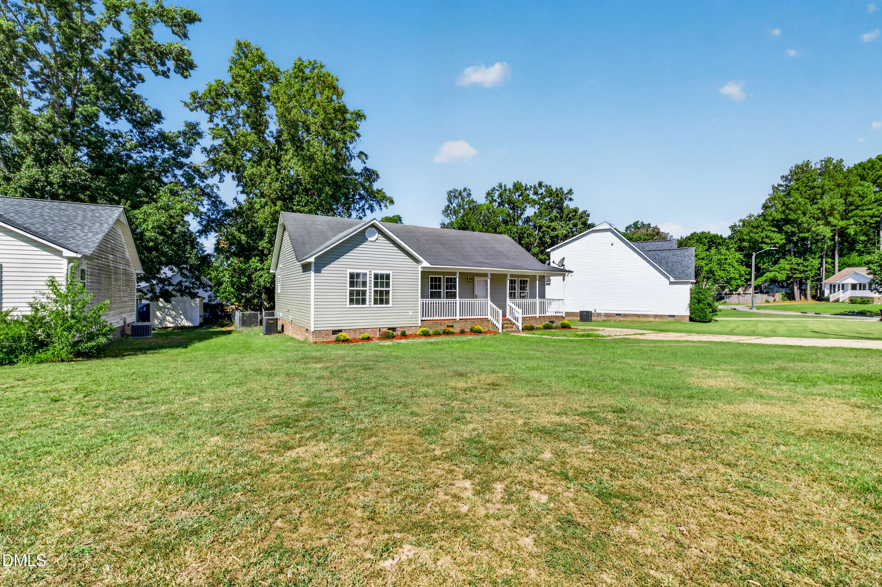 1415 Mandolin Place Property Photo 4