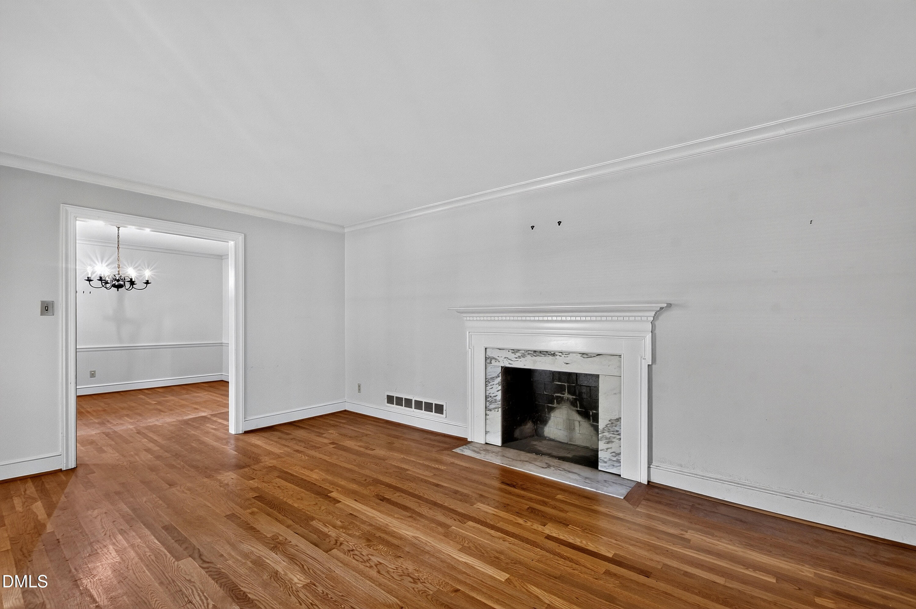 3705 Stonehaven Drive Property Photo 9