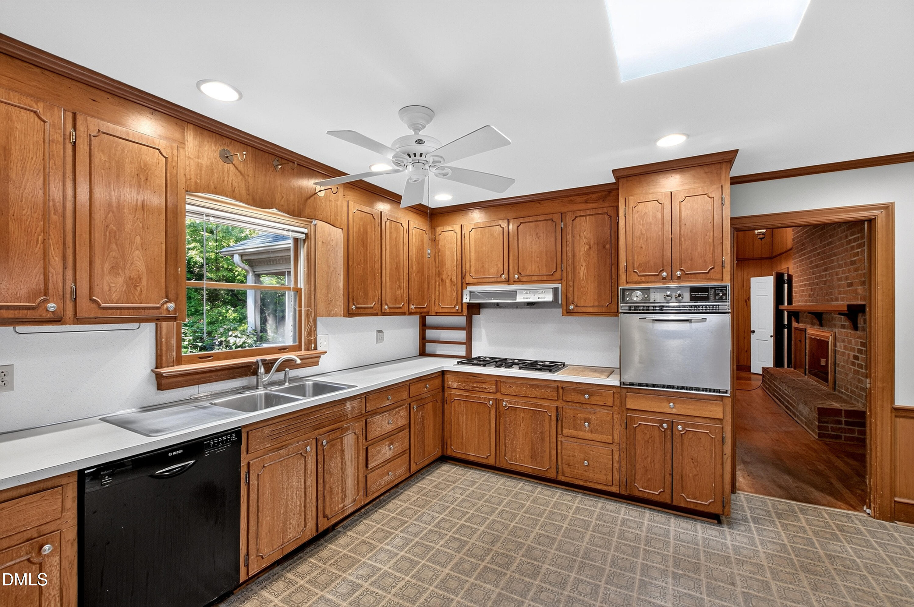 3705 Stonehaven Drive Property Photo 15