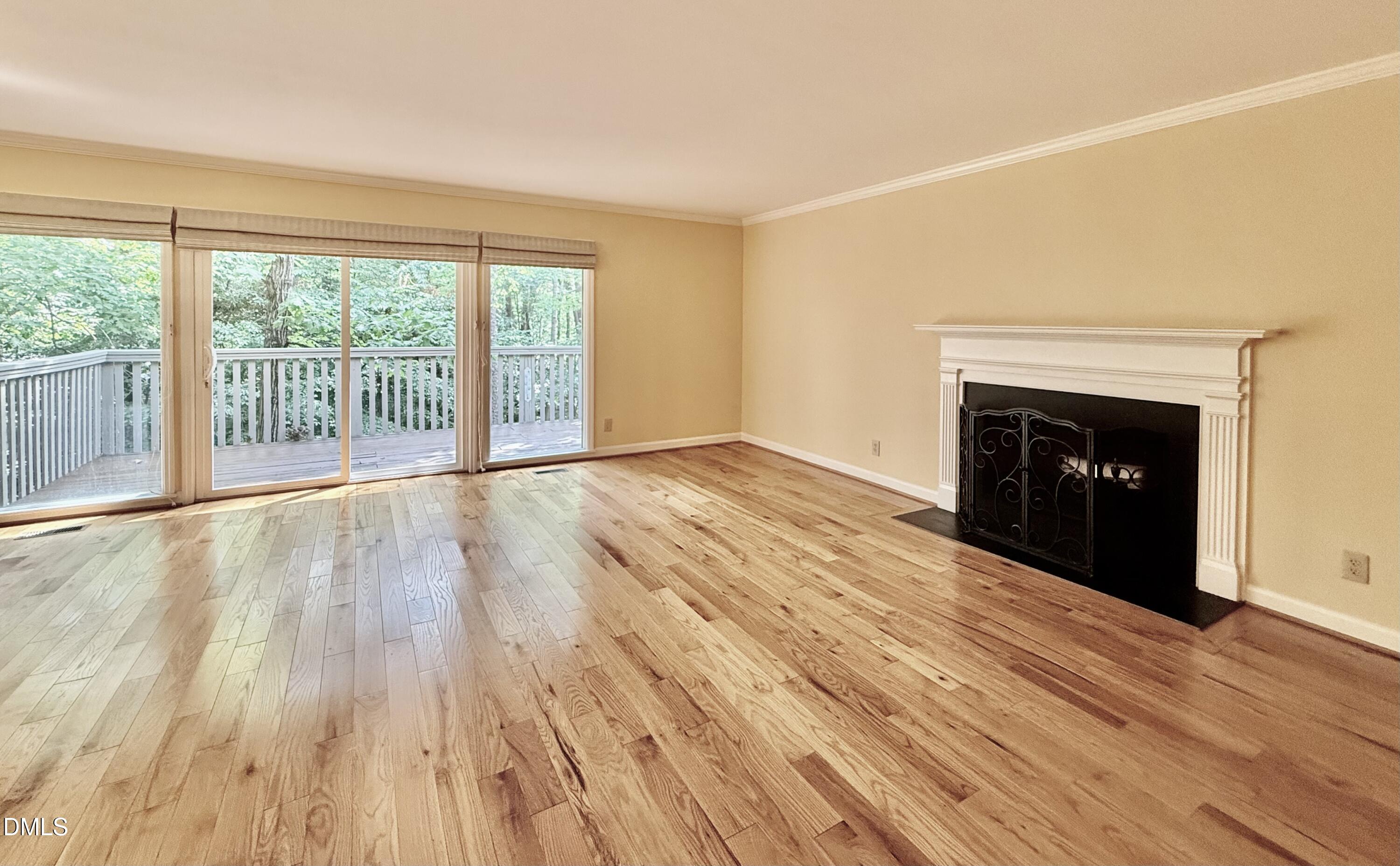 106 Montrose Drive Property Photo 16