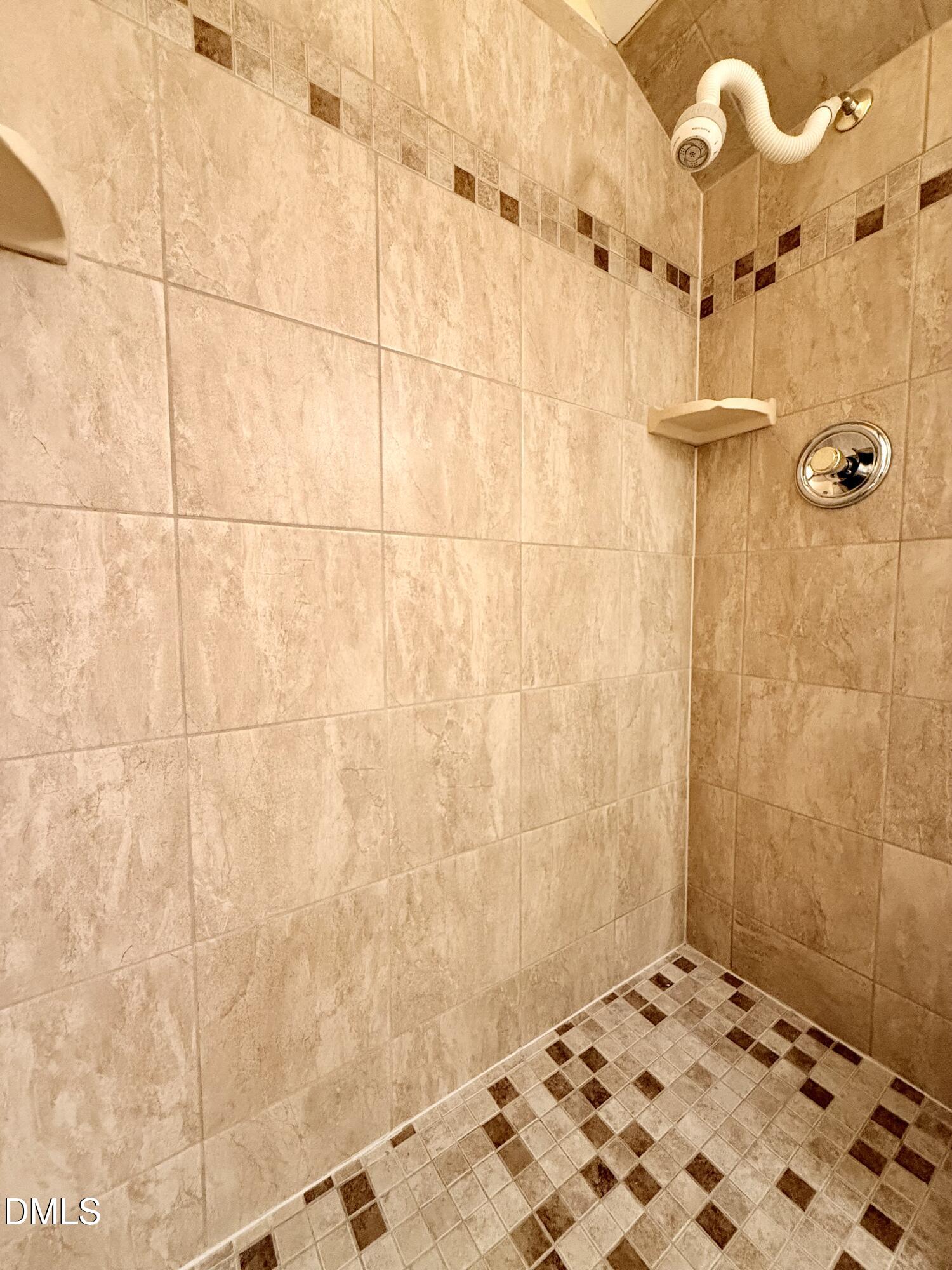 106 Montrose Drive Property Photo 58