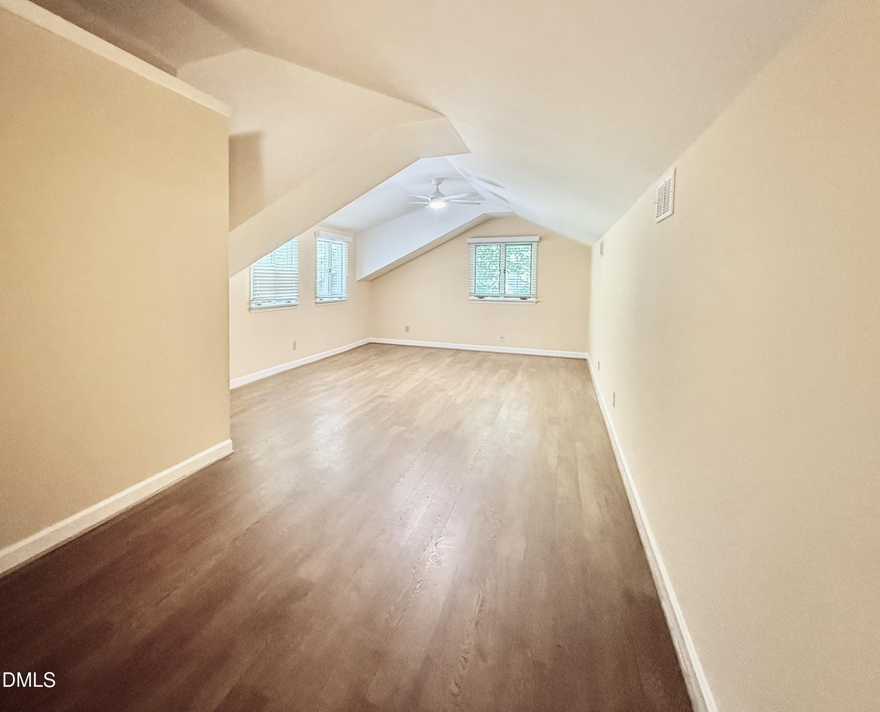 106 Montrose Drive Property Photo 61