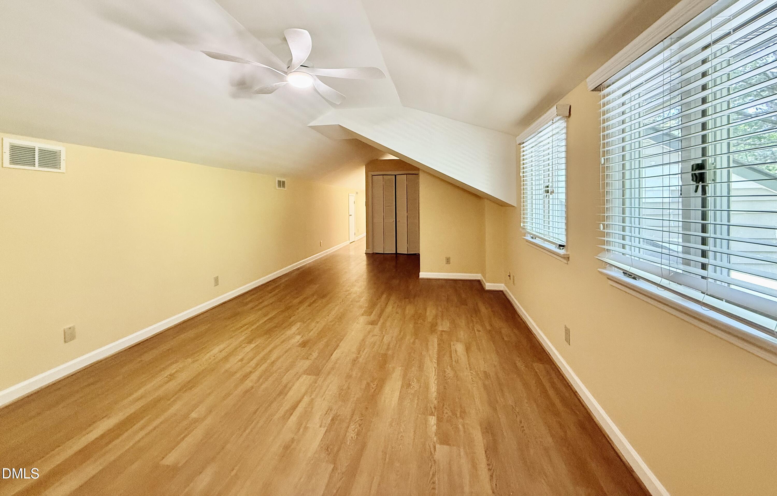 106 Montrose Drive Property Photo 63