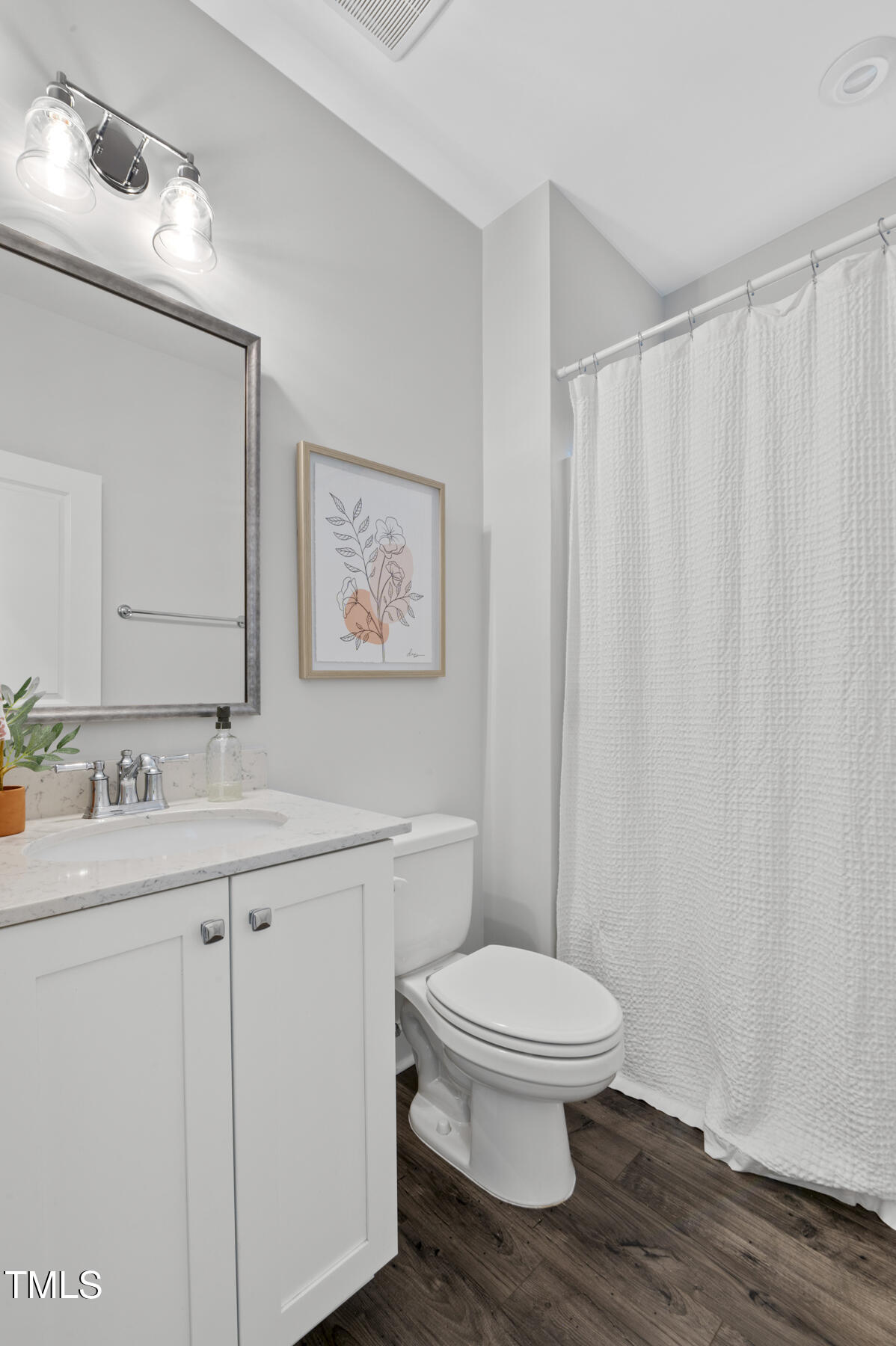217 Tumbling River Drive Property Photo 32