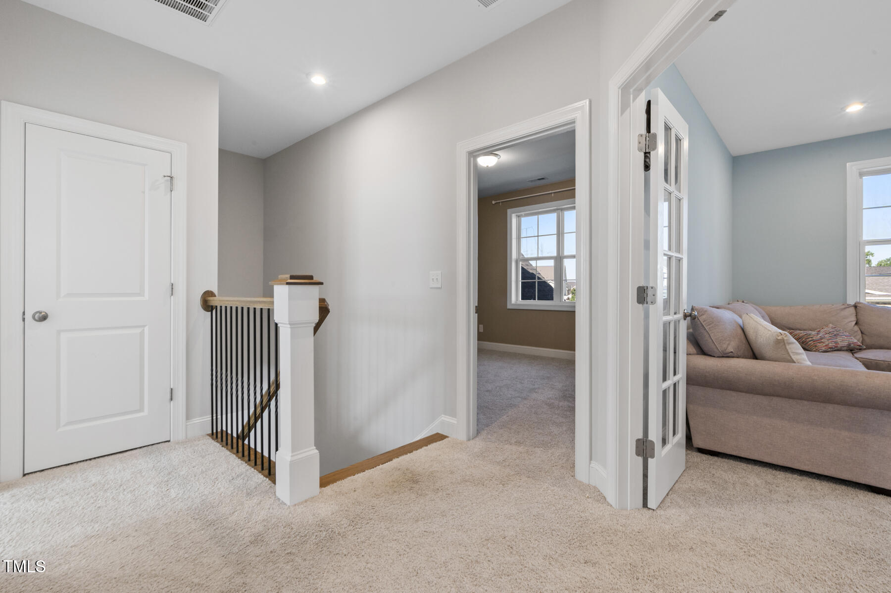 217 Tumbling River Drive Property Photo 35