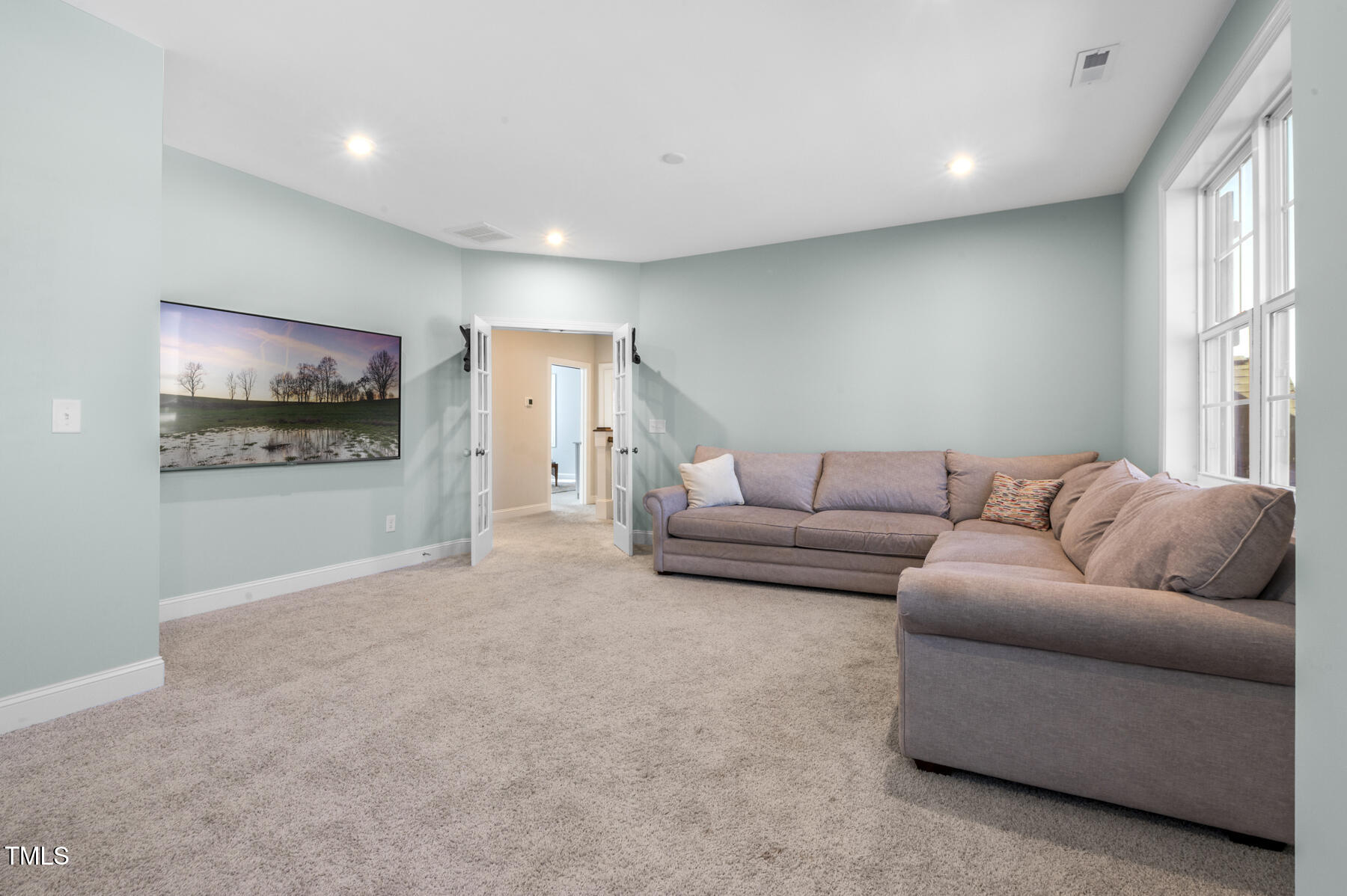 217 Tumbling River Drive Property Photo 39