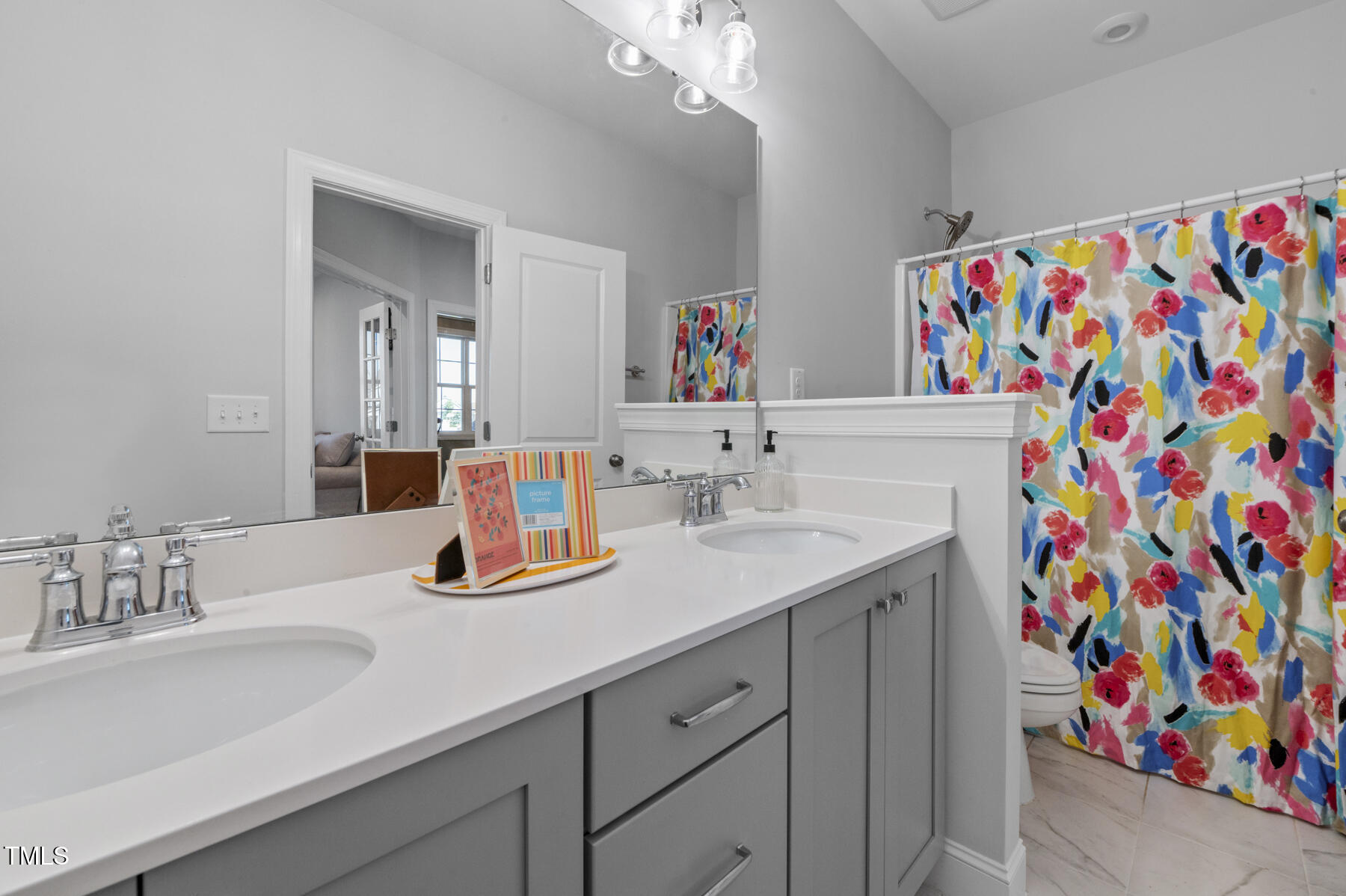 217 Tumbling River Drive Property Photo 44