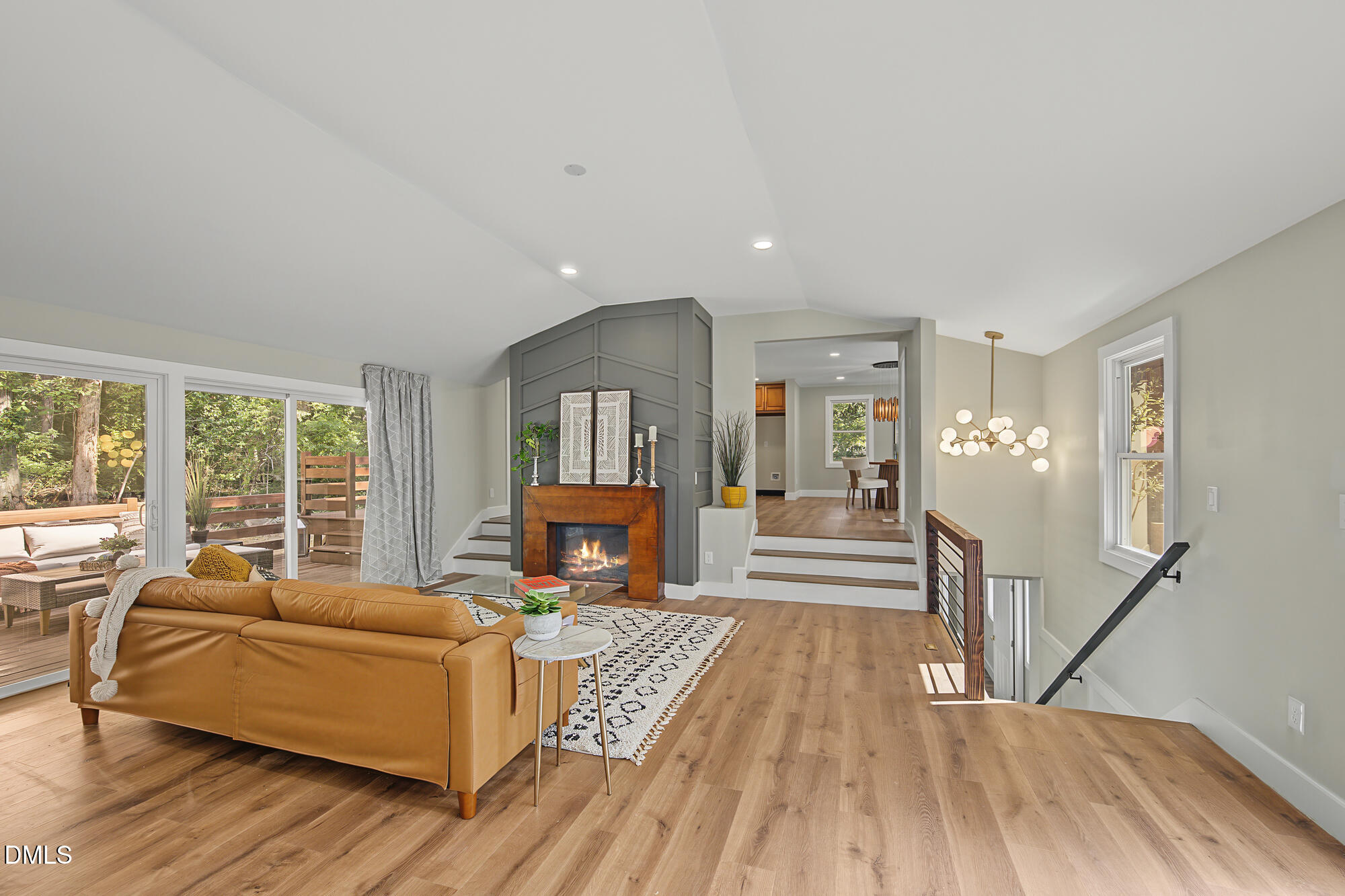 2828 Stuart Drive Property Photo 9