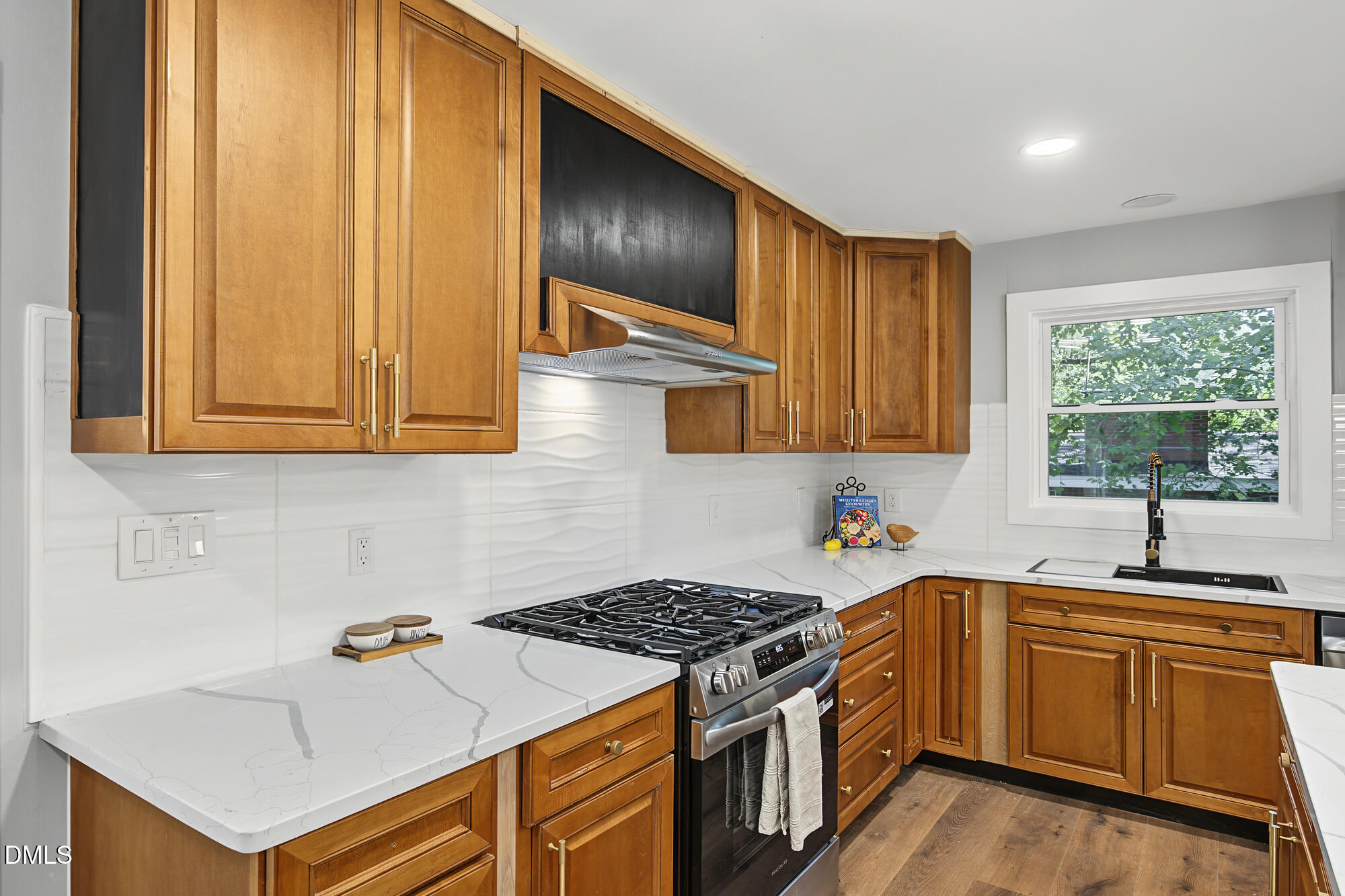 2828 Stuart Drive Property Photo 15