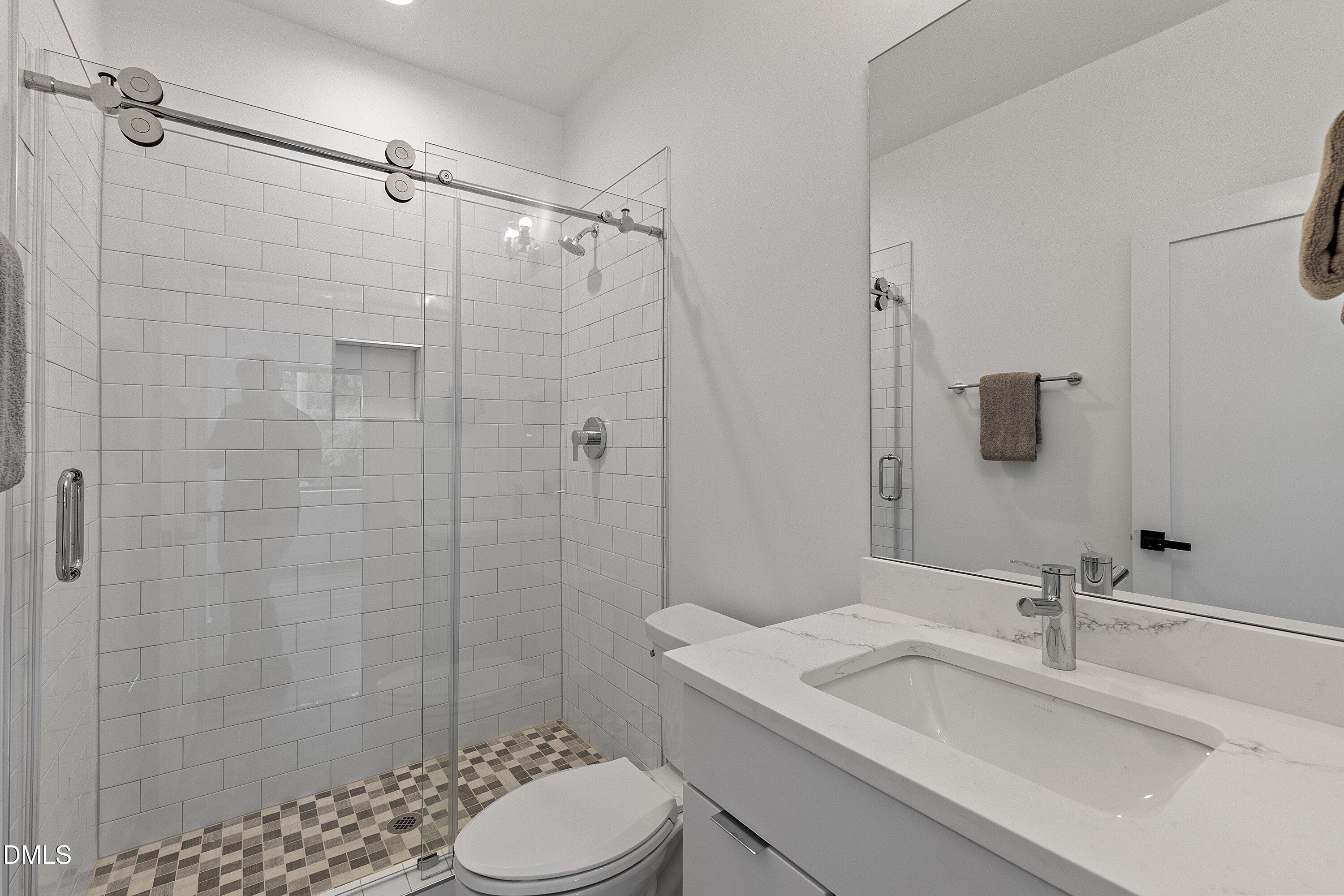 805 N Roxboro Street Property Photo 37
