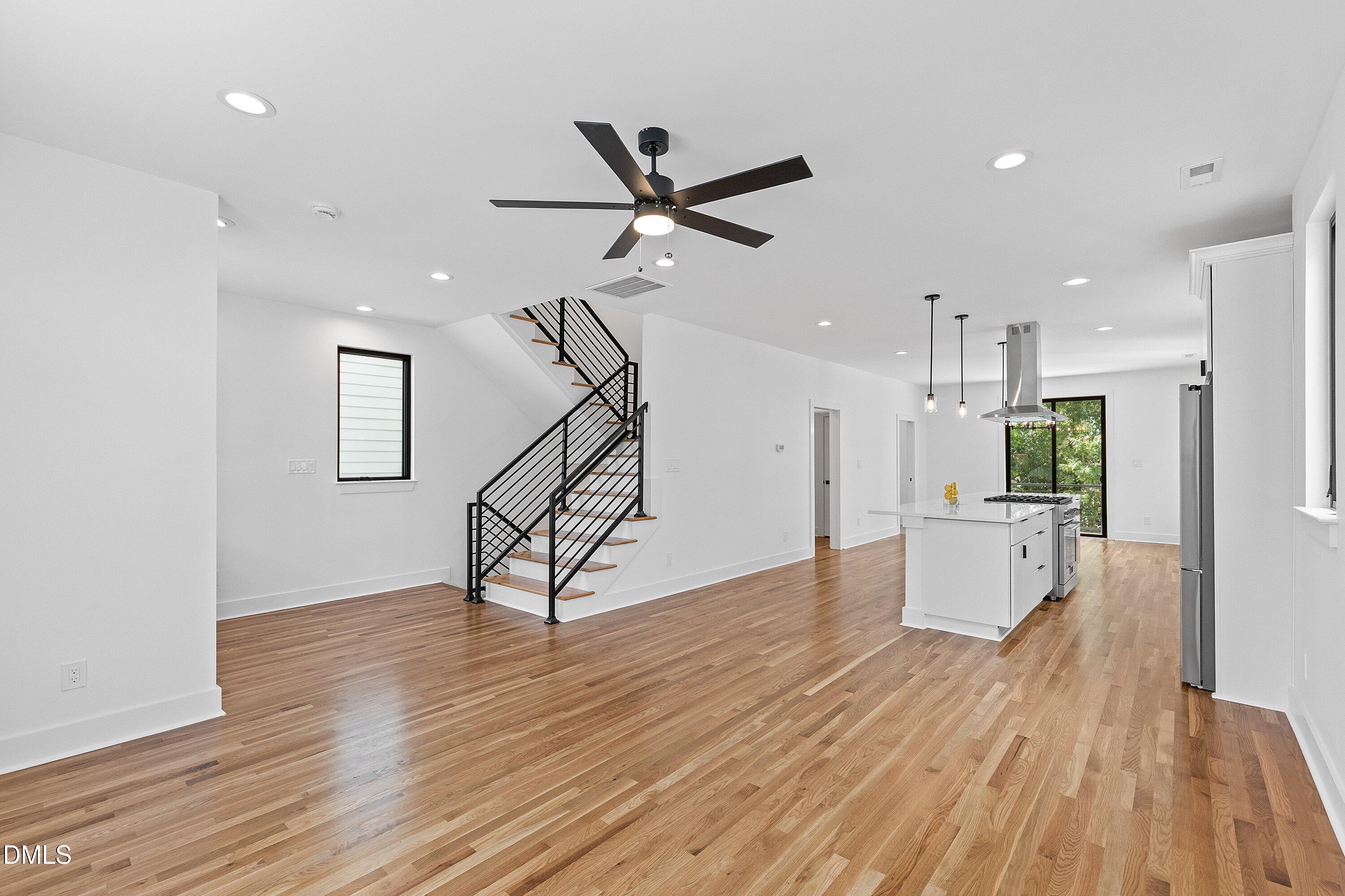 805 N Roxboro Street Property Photo 72