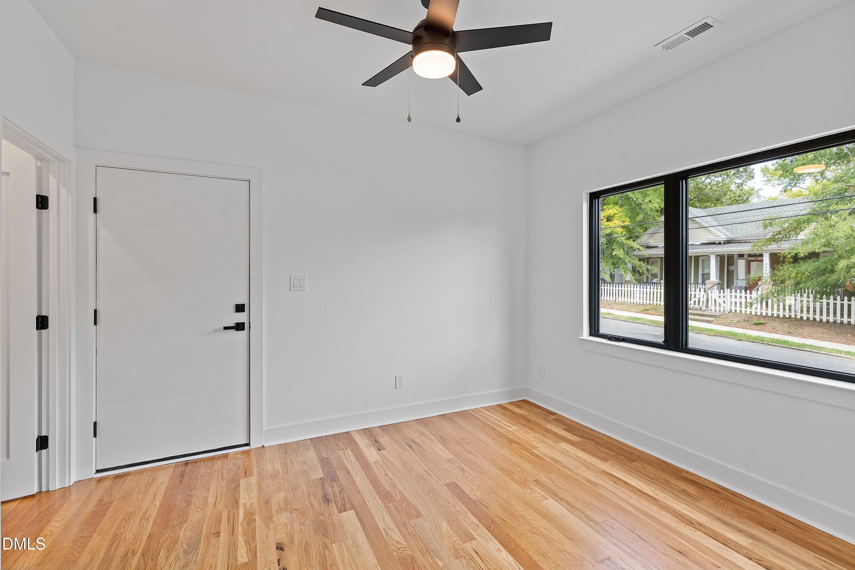 805 N Roxboro Street Property Photo 81